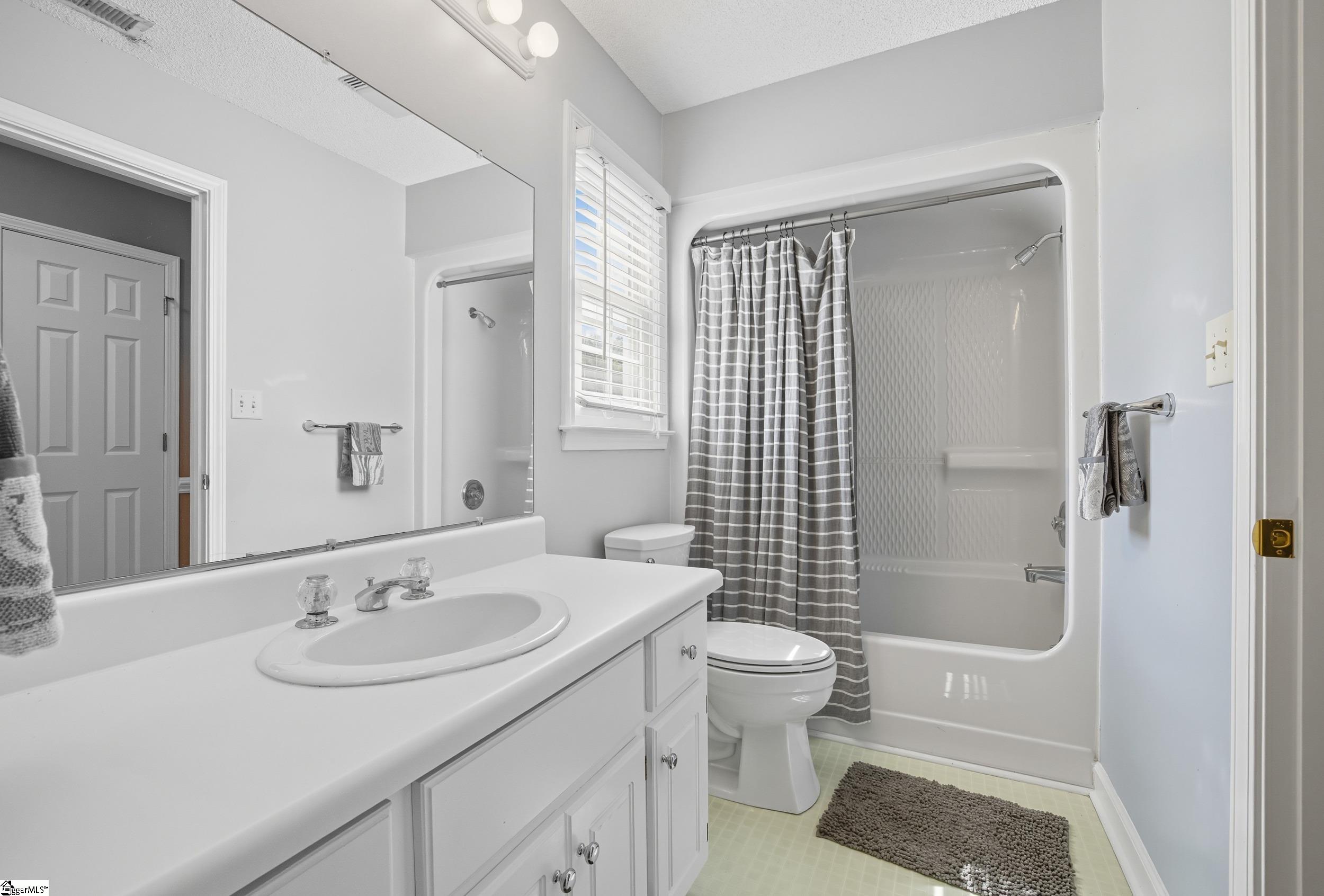 107 Welcome Lane Pendelton, SC 29670
