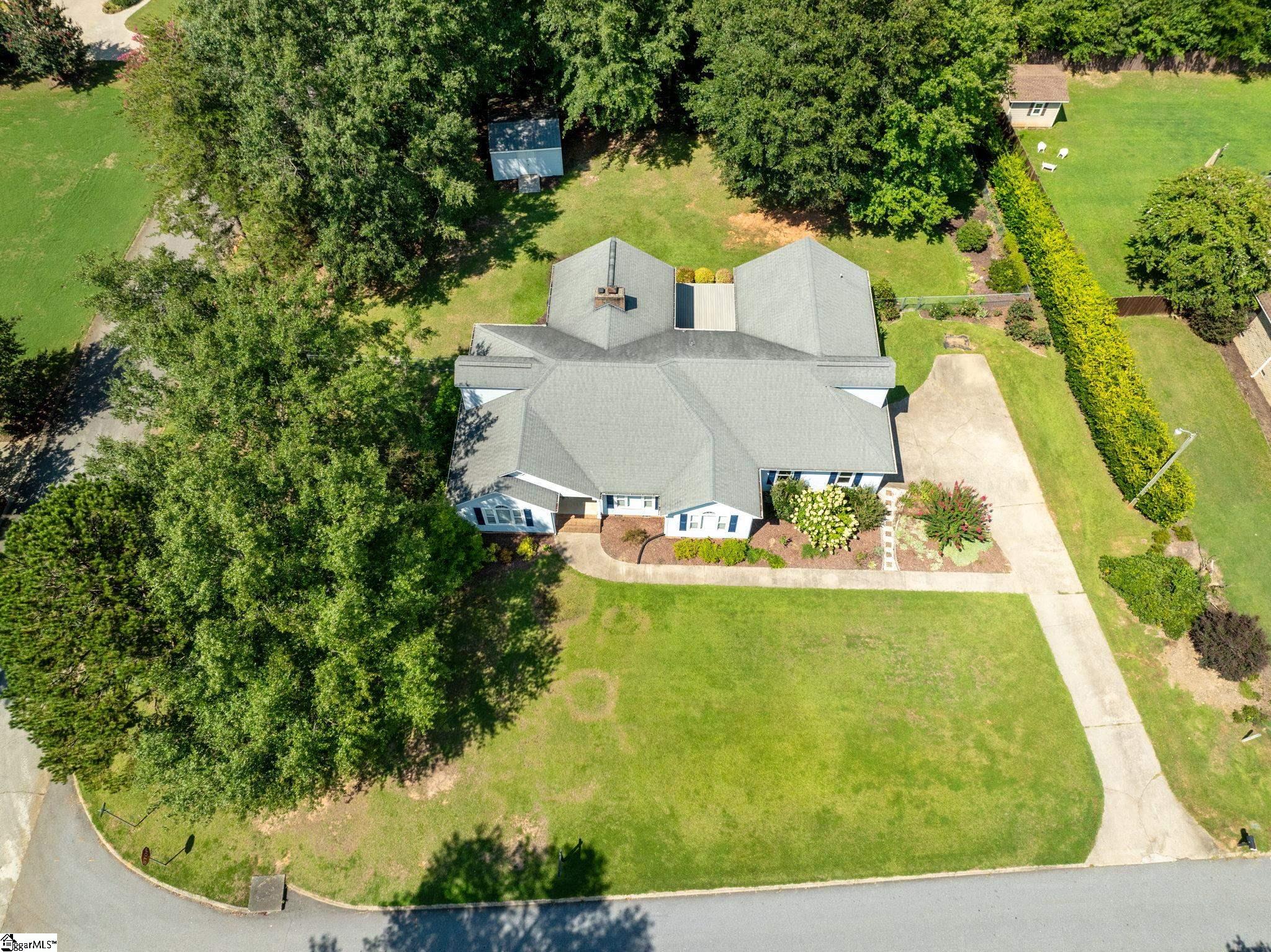 8 Nigh Oak Trace Greer, SC 29651