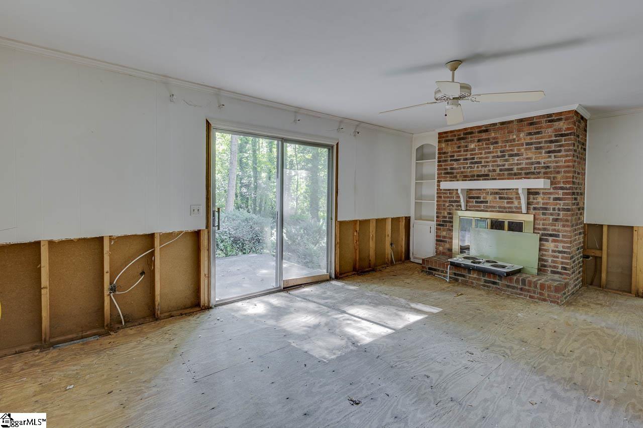 100 Holly Road Taylors, SC 29687