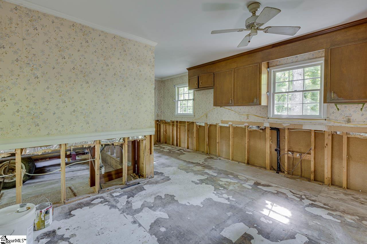 100 Holly Road Taylors, SC 29687