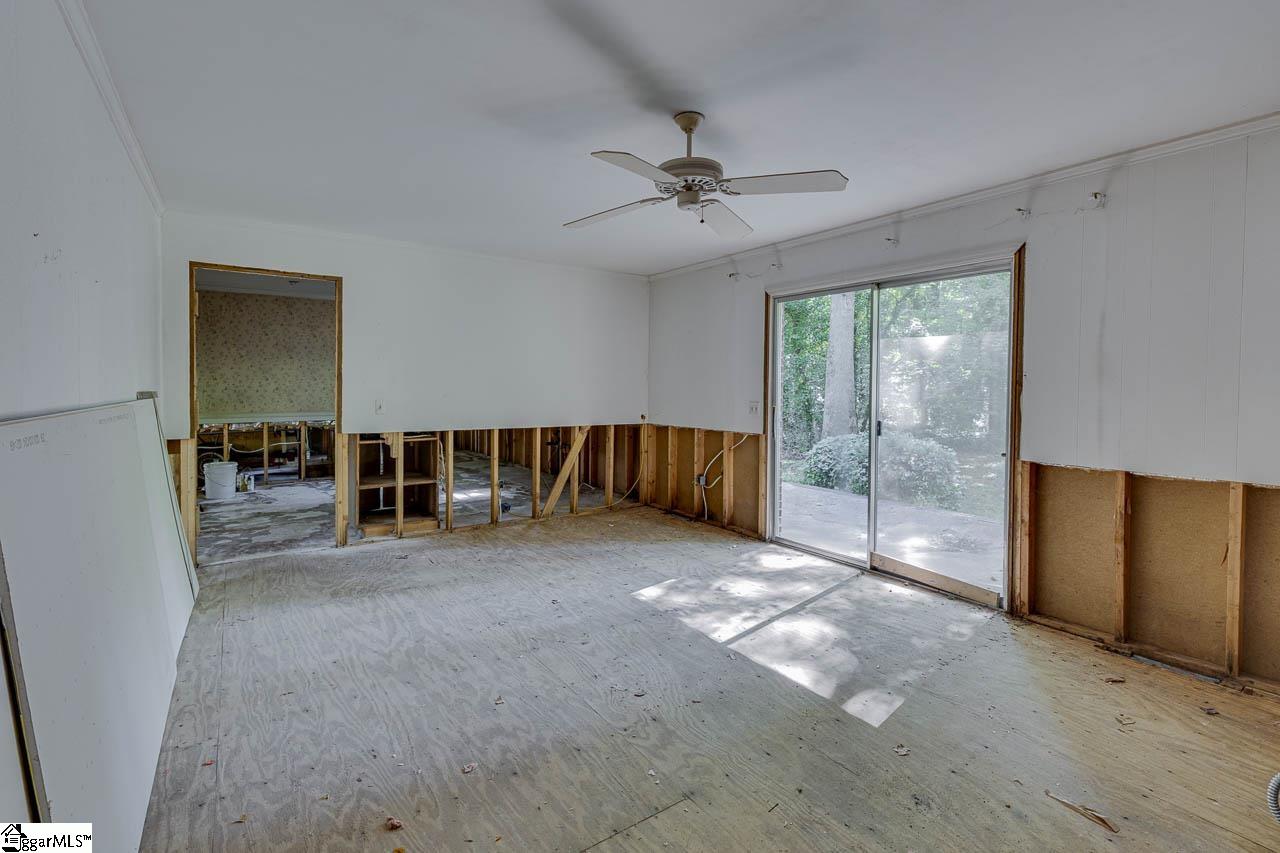 100 Holly Road Taylors, SC 29687