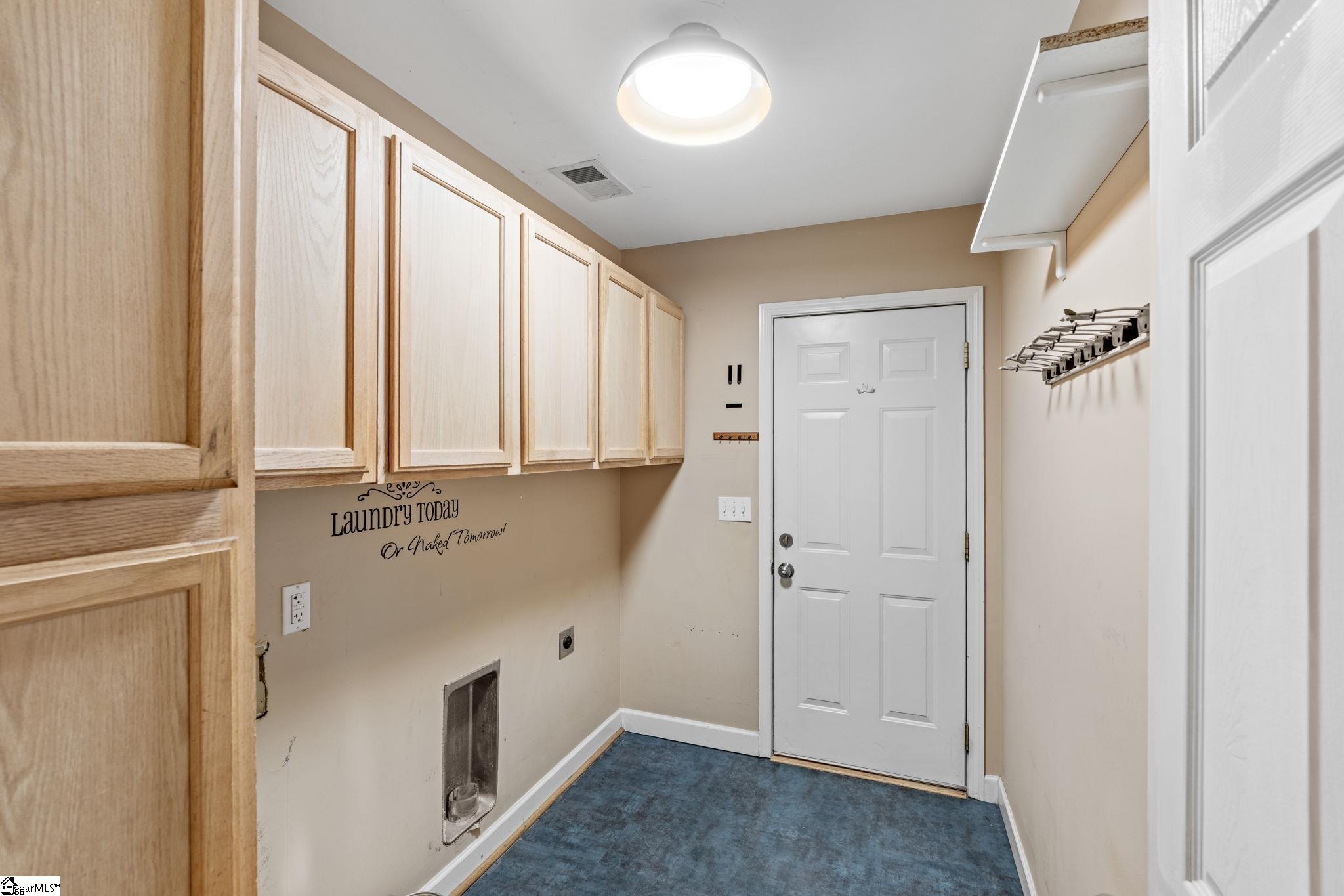 216 Barrett Drive Mauldin, SC 29662