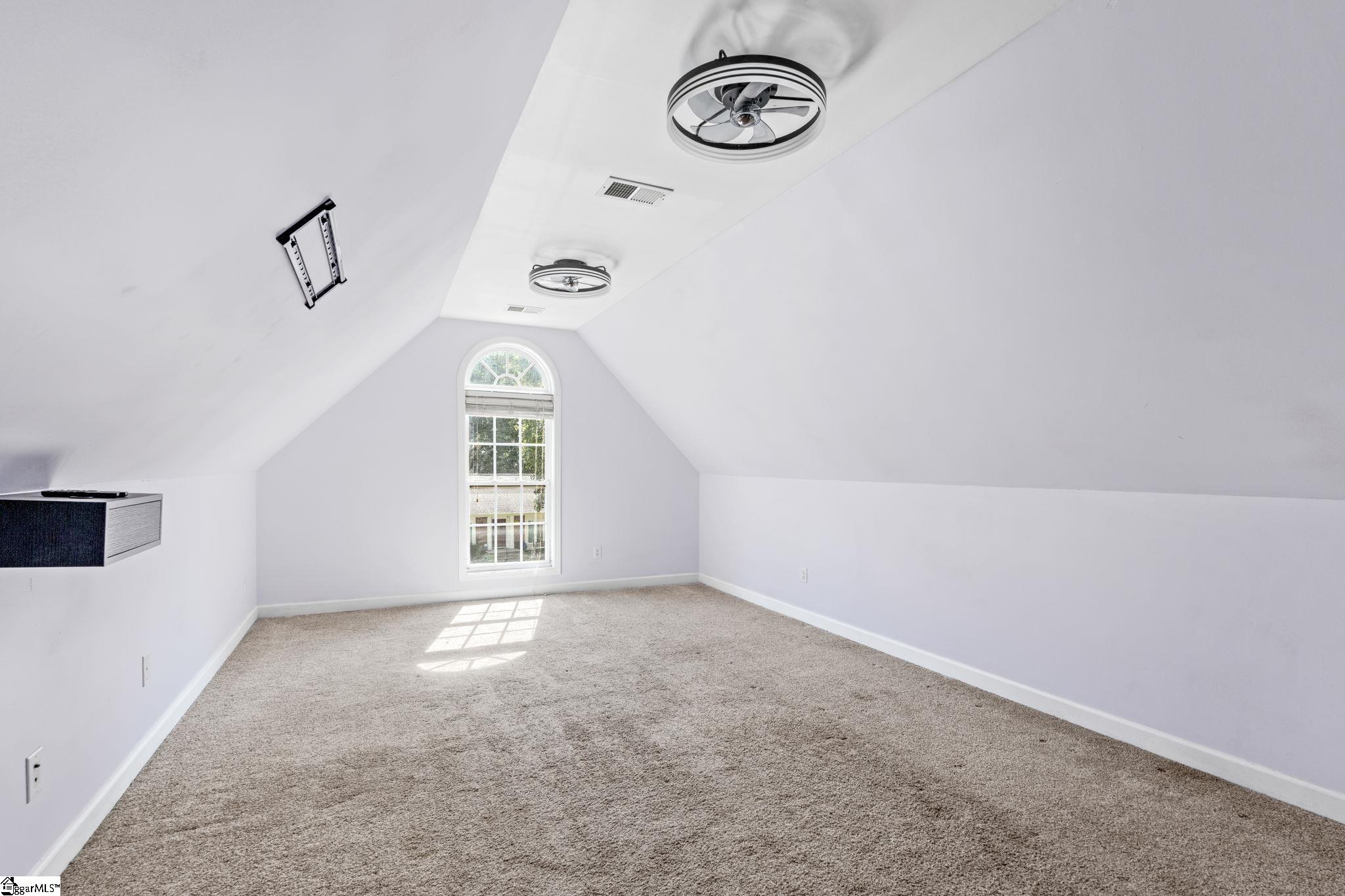 216 Barrett Drive Mauldin, SC 29662