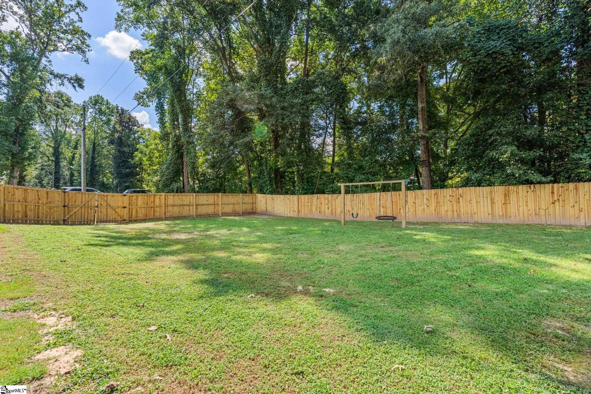 216 Barrett Drive Mauldin, SC 29662