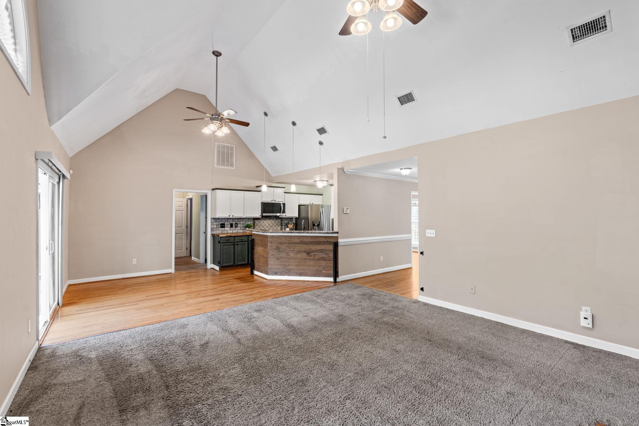 216 Barrett Drive Mauldin, SC 29662