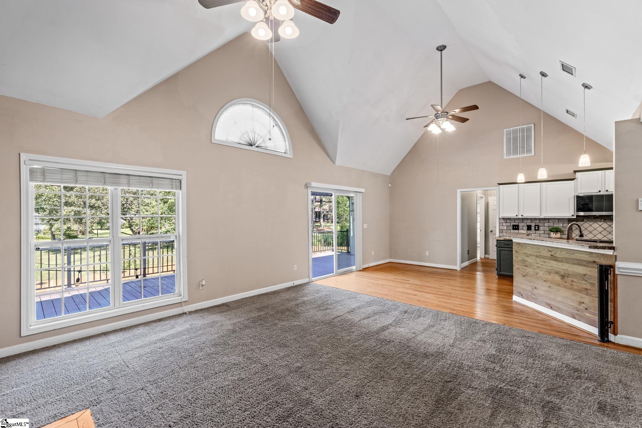 216 Barrett Drive Mauldin, SC 29662