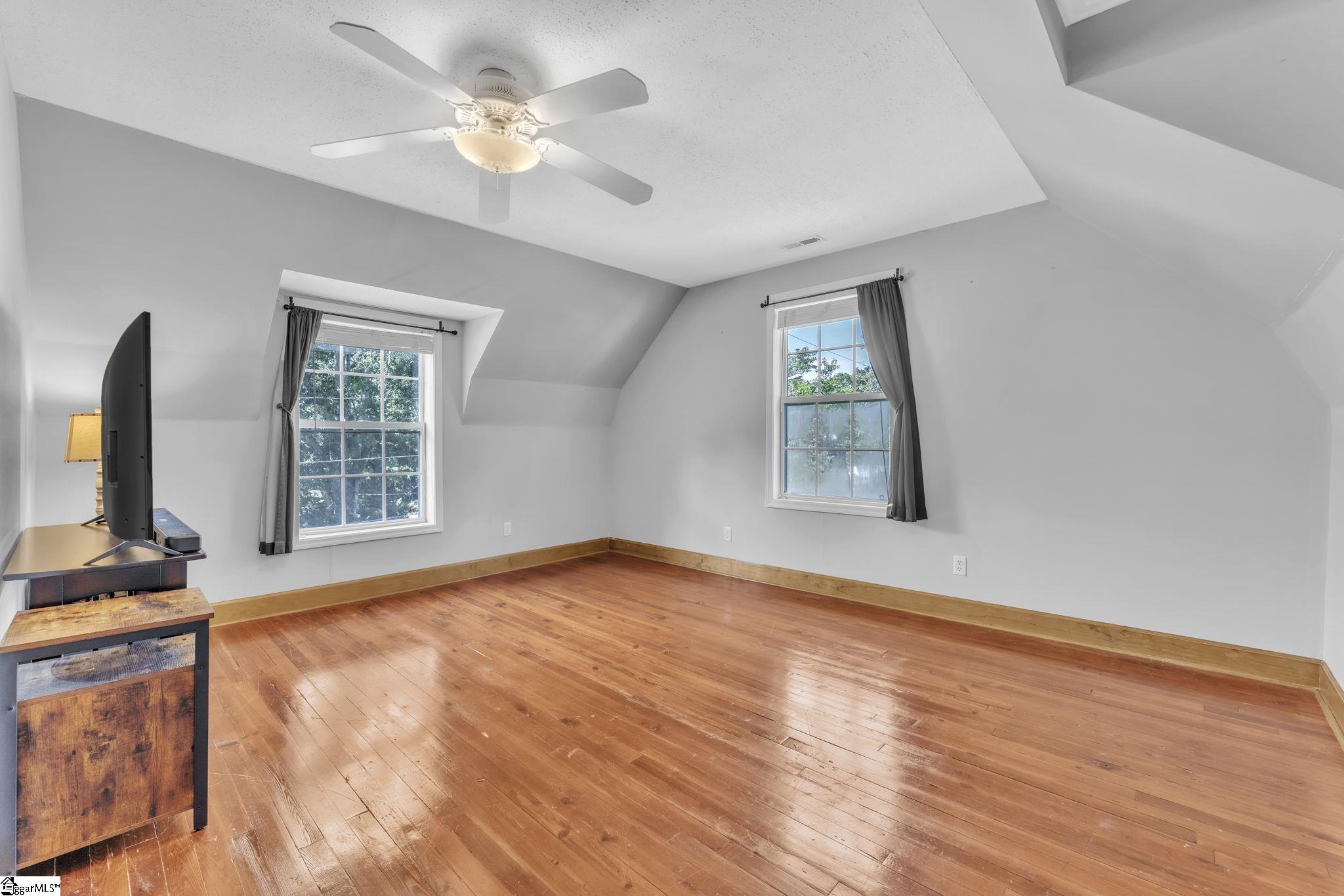 8 Spring Street Piedmont, SC 29673