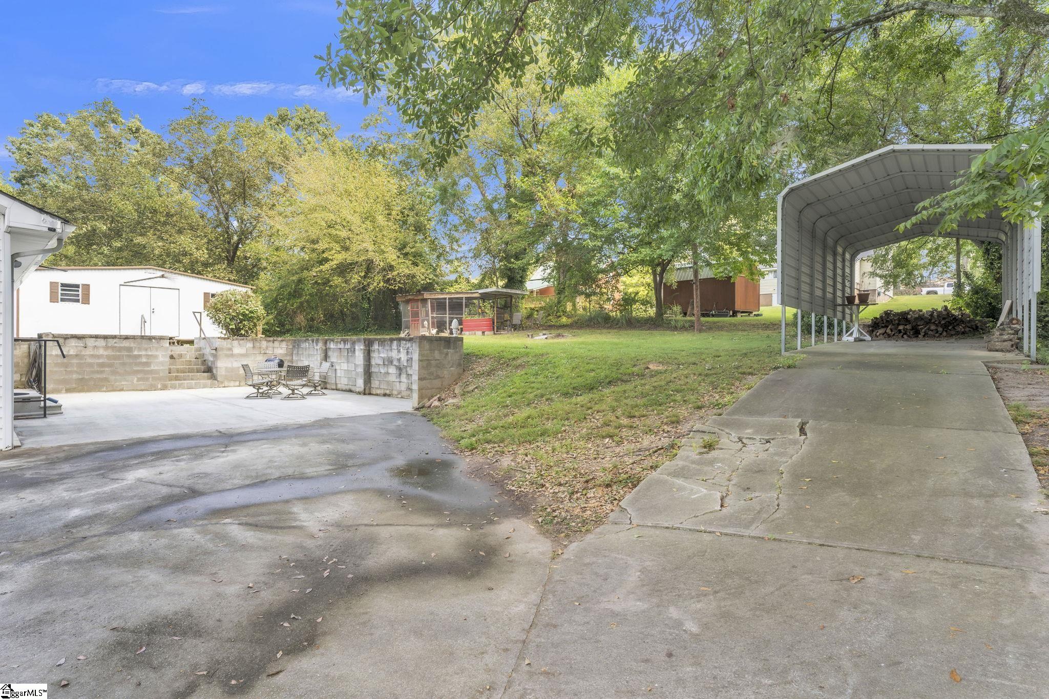 8 Spring Street Piedmont, SC 29673