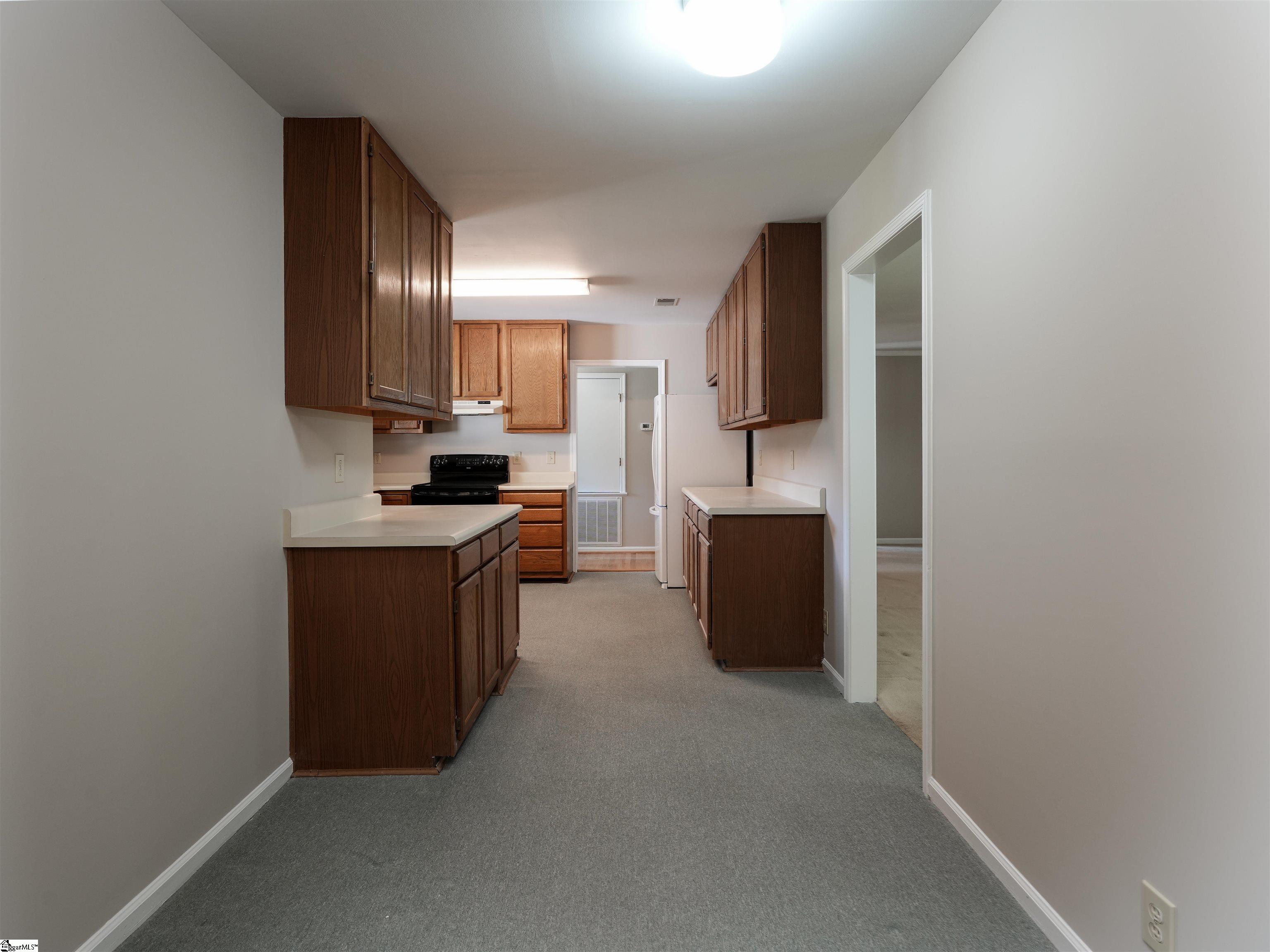 21 Creekdale Court Greenville, SC 29615-5304