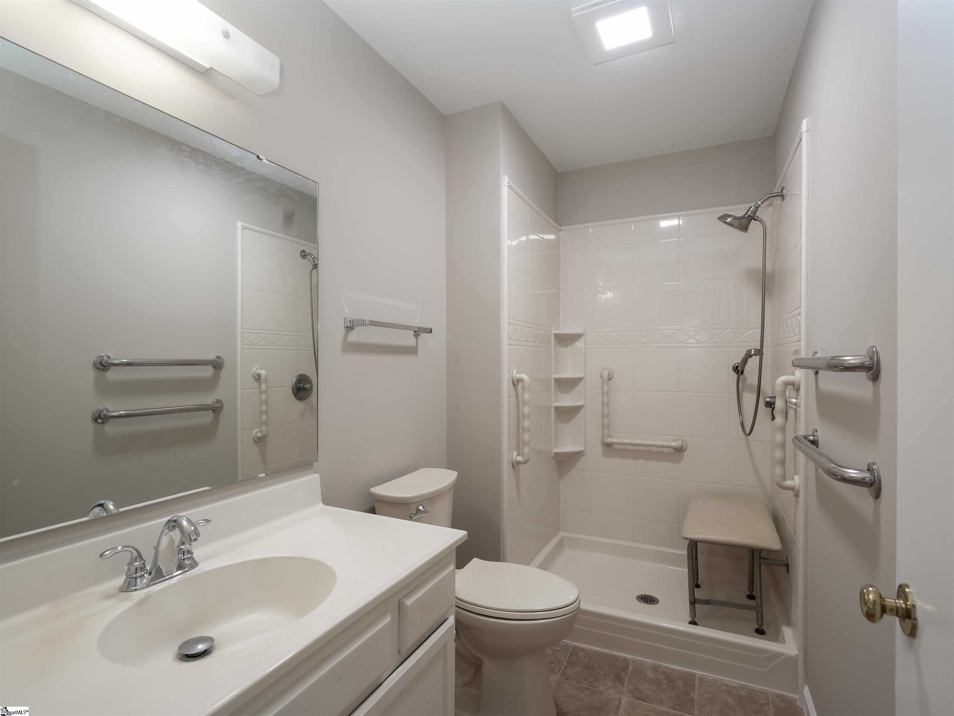 21 Creekdale Court Greenville, SC 29615-5304