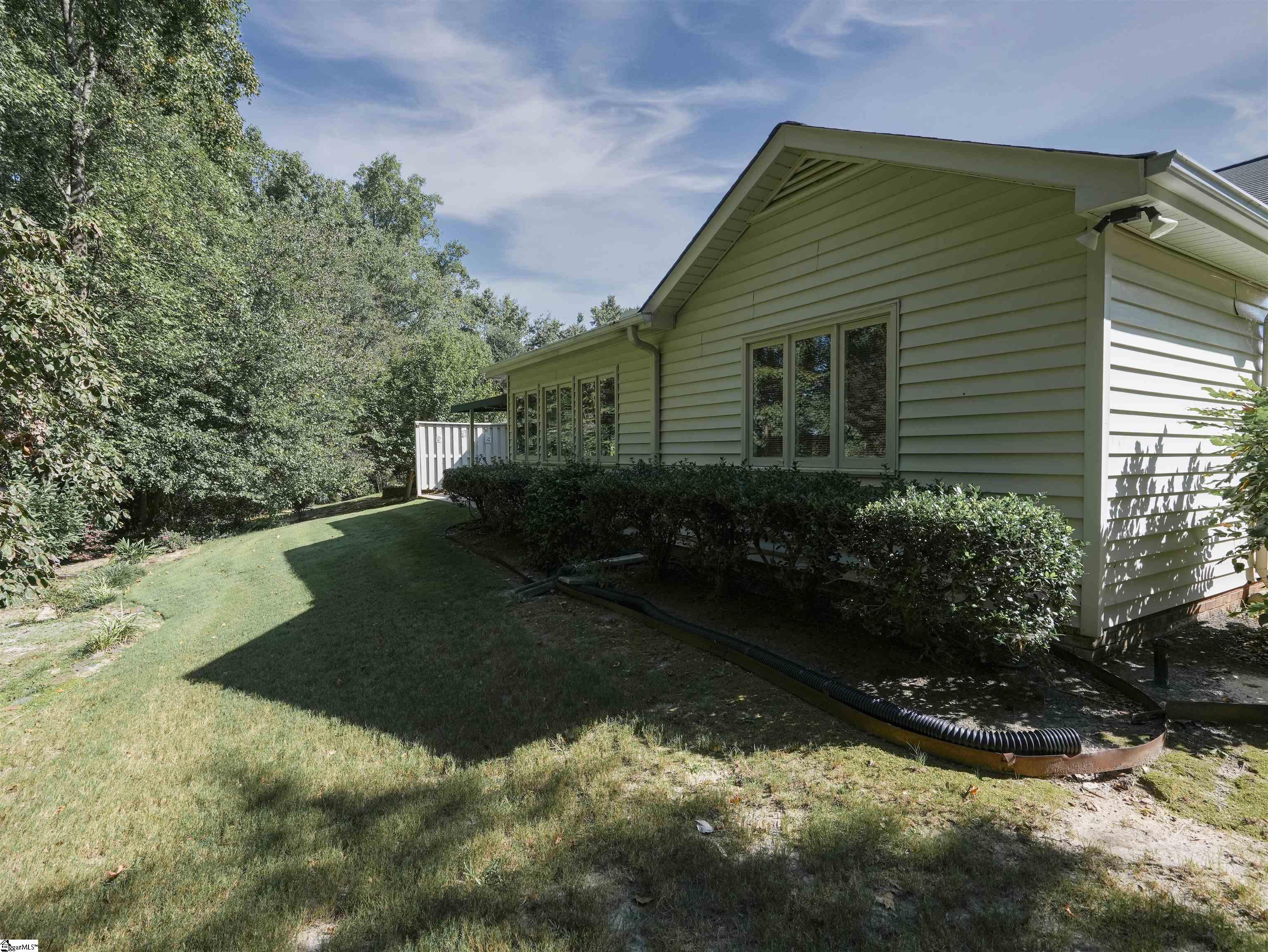 21 Creekdale Court Greenville, SC 29615-5304