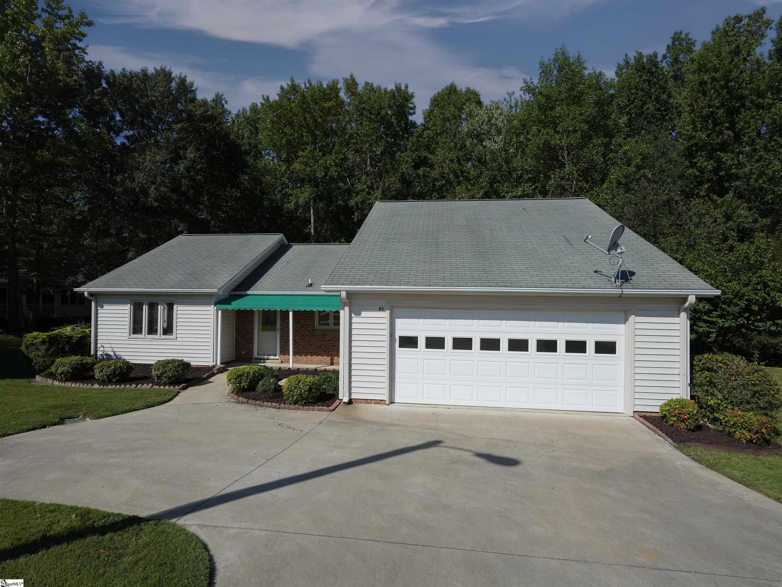21 Creekdale Court Greenville, SC 29615-5304