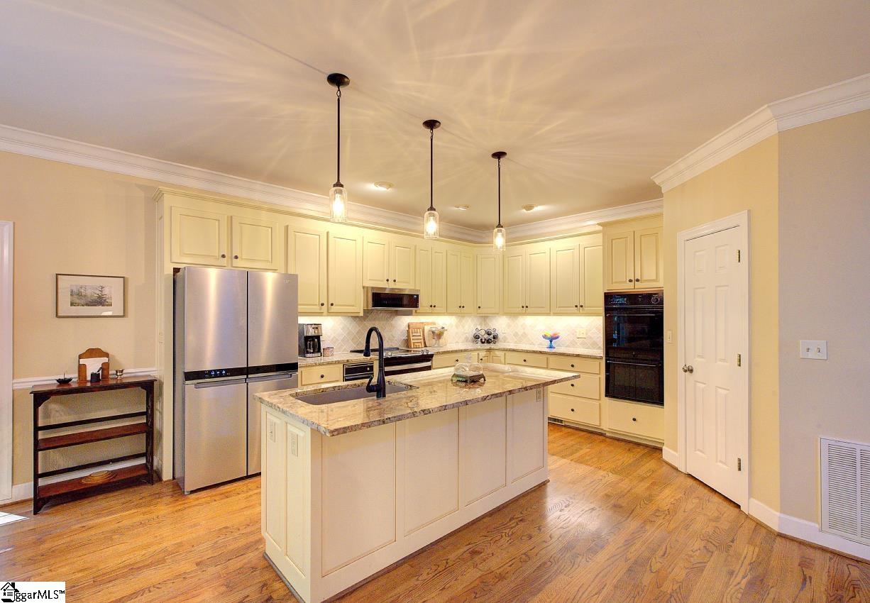 14 Flicker Drive Greenville, SC 29609