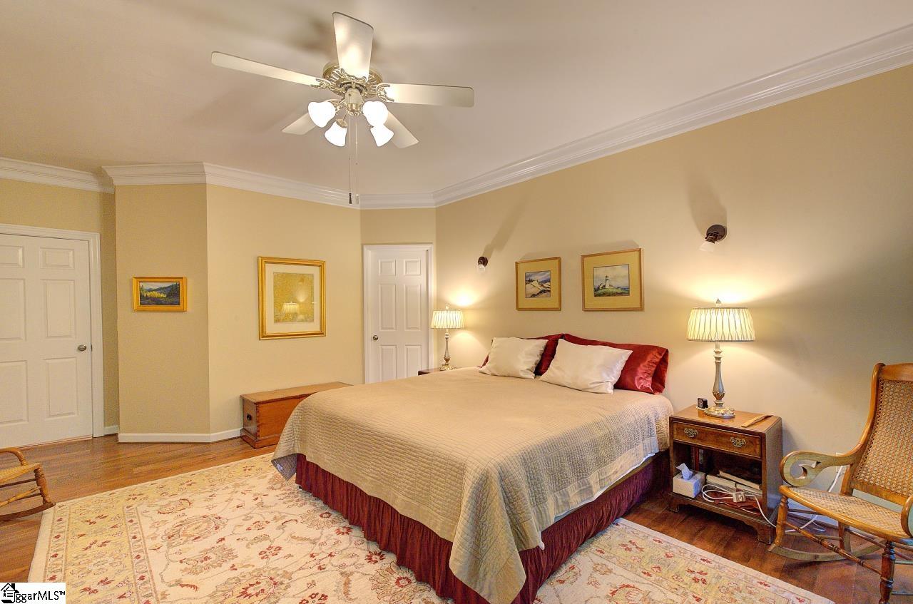 14 Flicker Drive Greenville, SC 29609