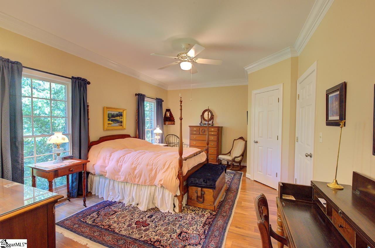14 Flicker Drive Greenville, SC 29609
