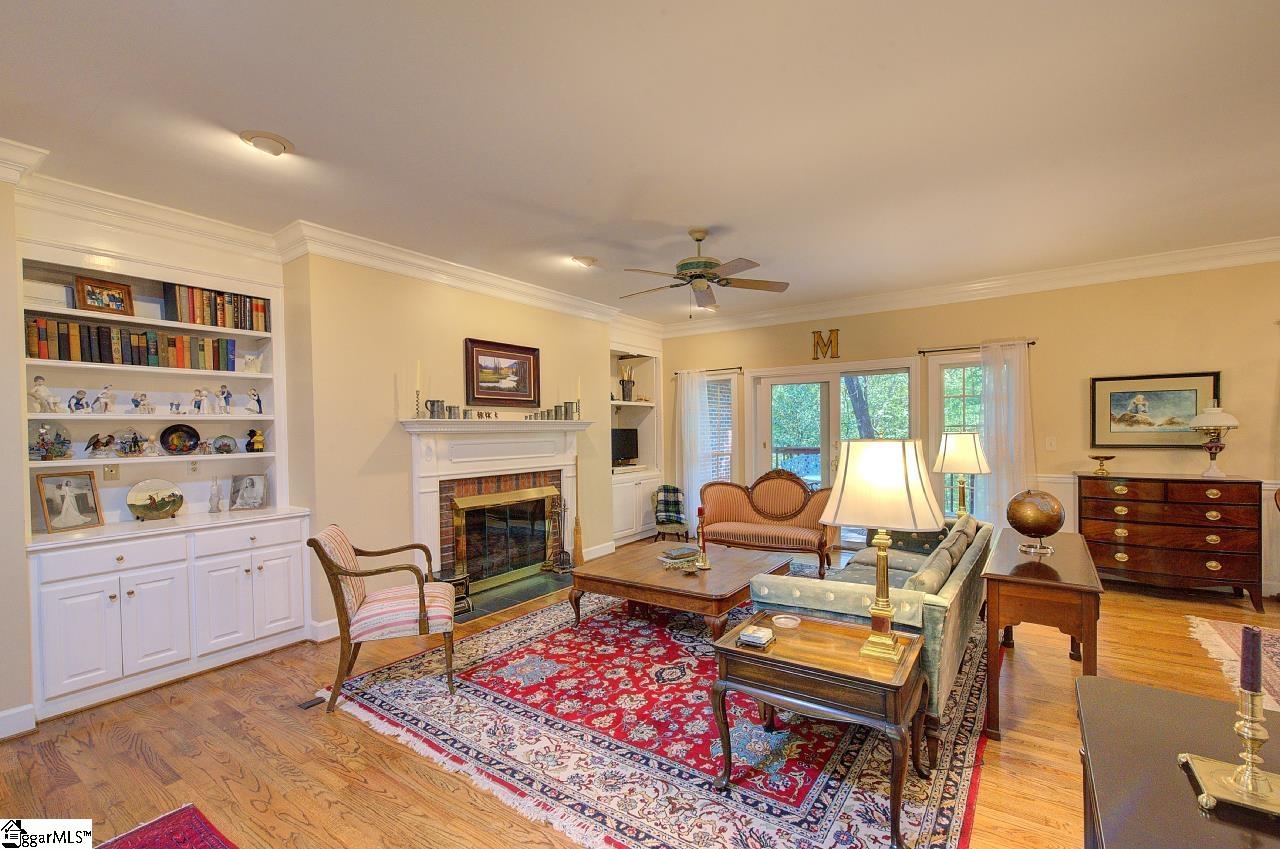 14 Flicker Drive Greenville, SC 29609