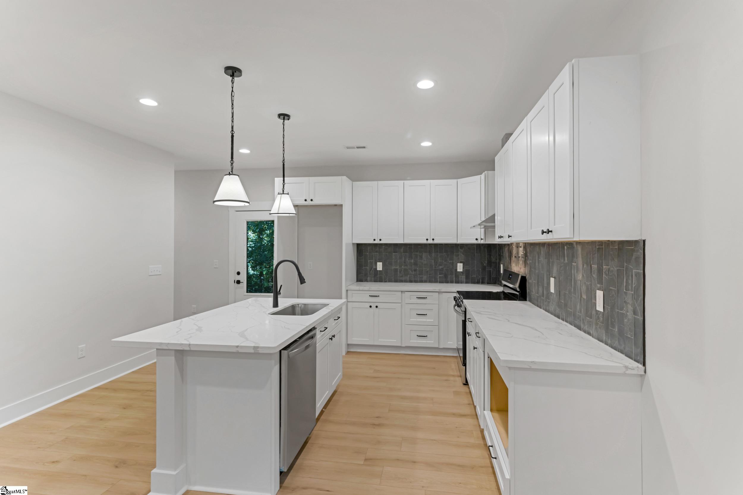 772 White Horse Road Extension Travelers Rest, SC 29690