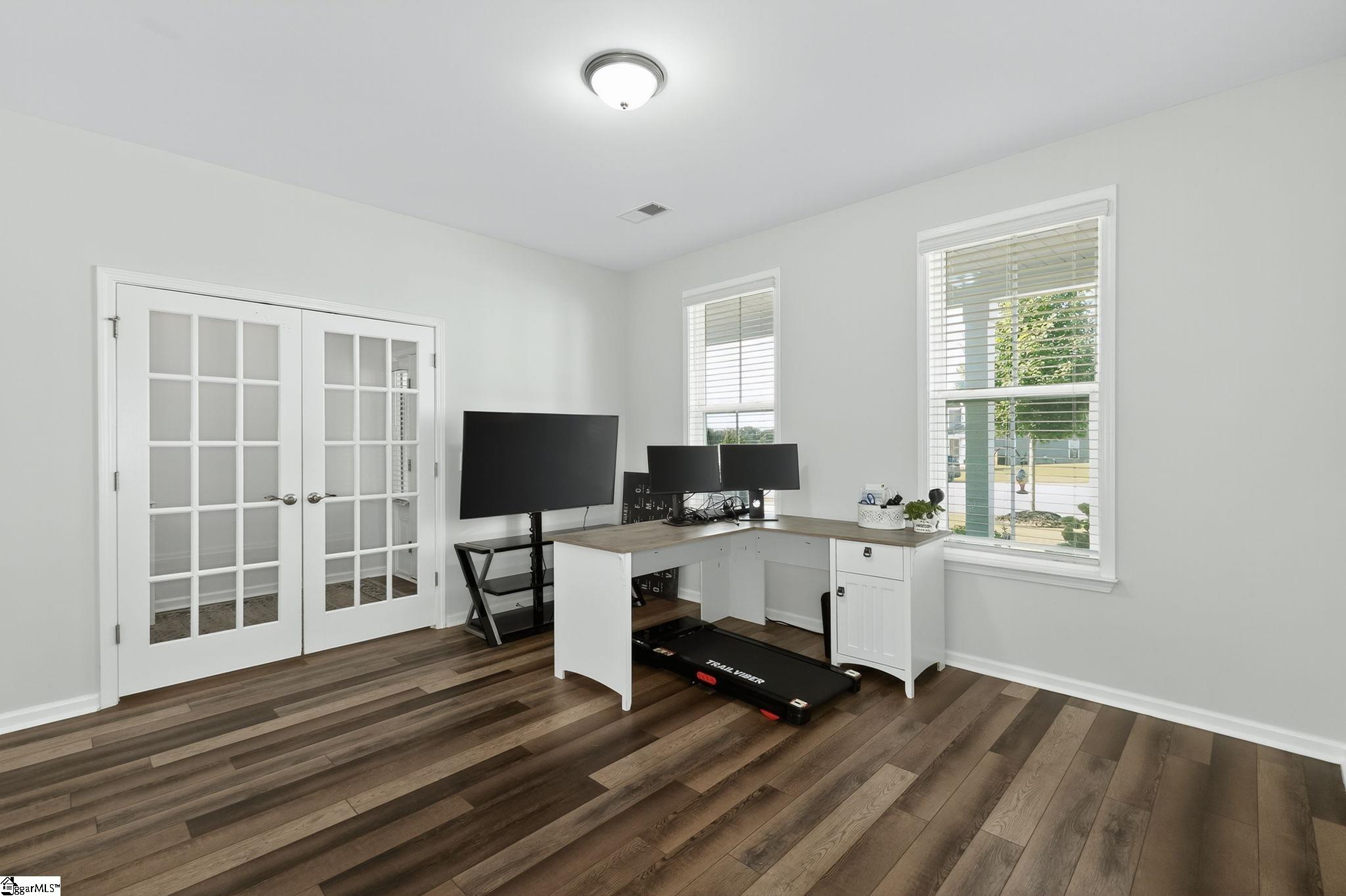 318 Starling Avenue Easley, SC 29642