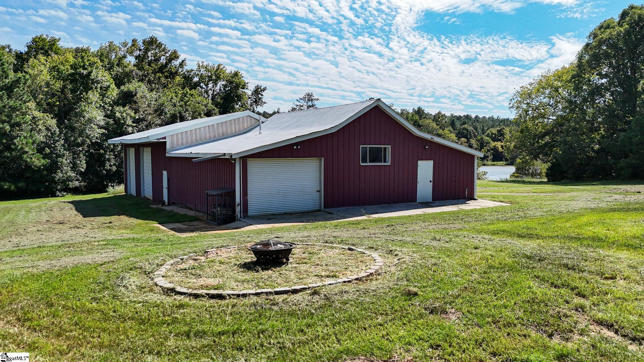 044 Hobby Lane Kinards, SC 29355