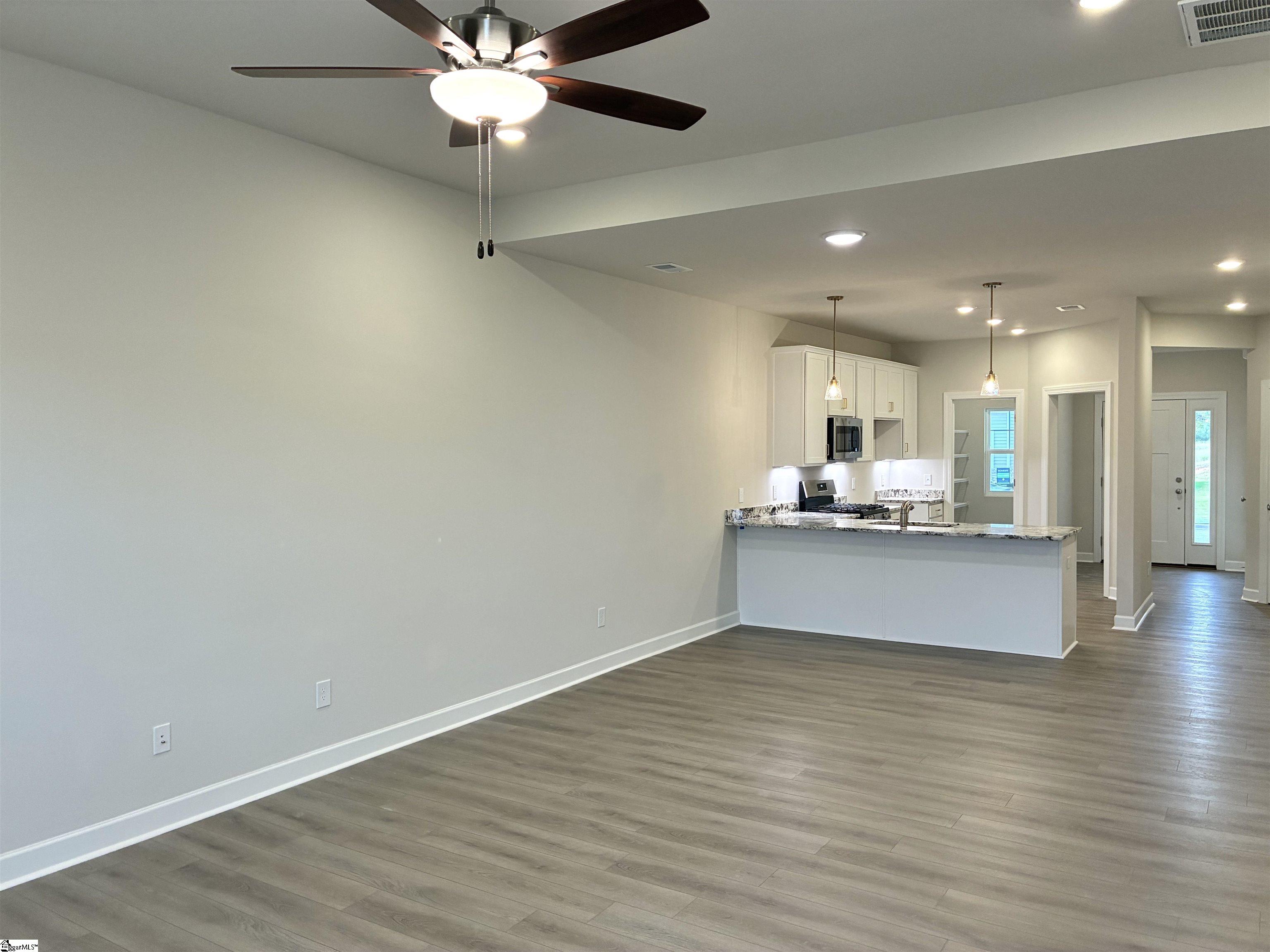 1513 Yellowwood Court Reidville, SC 29375