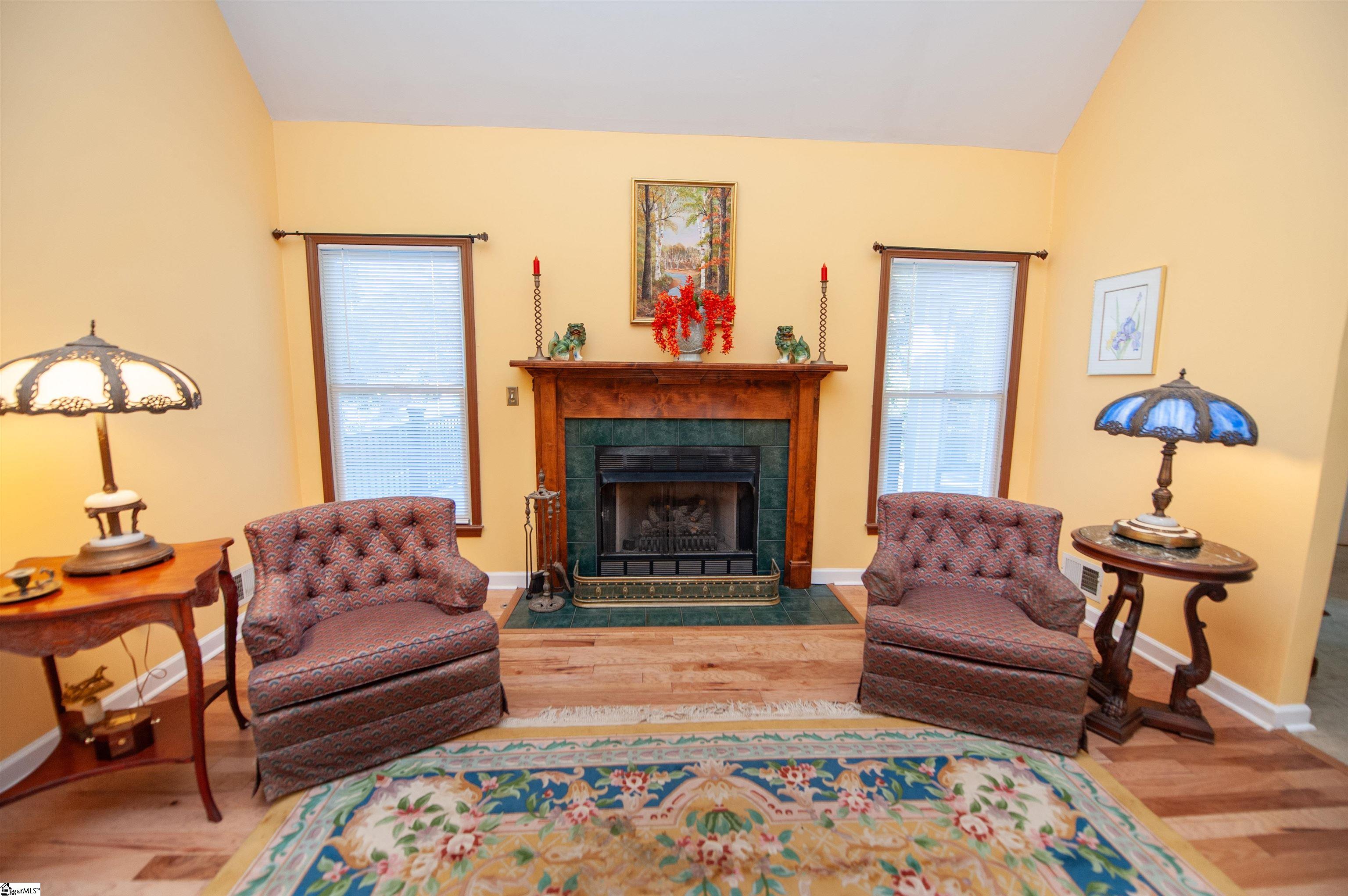 102 Gable Court Spartanburg, SC 29307