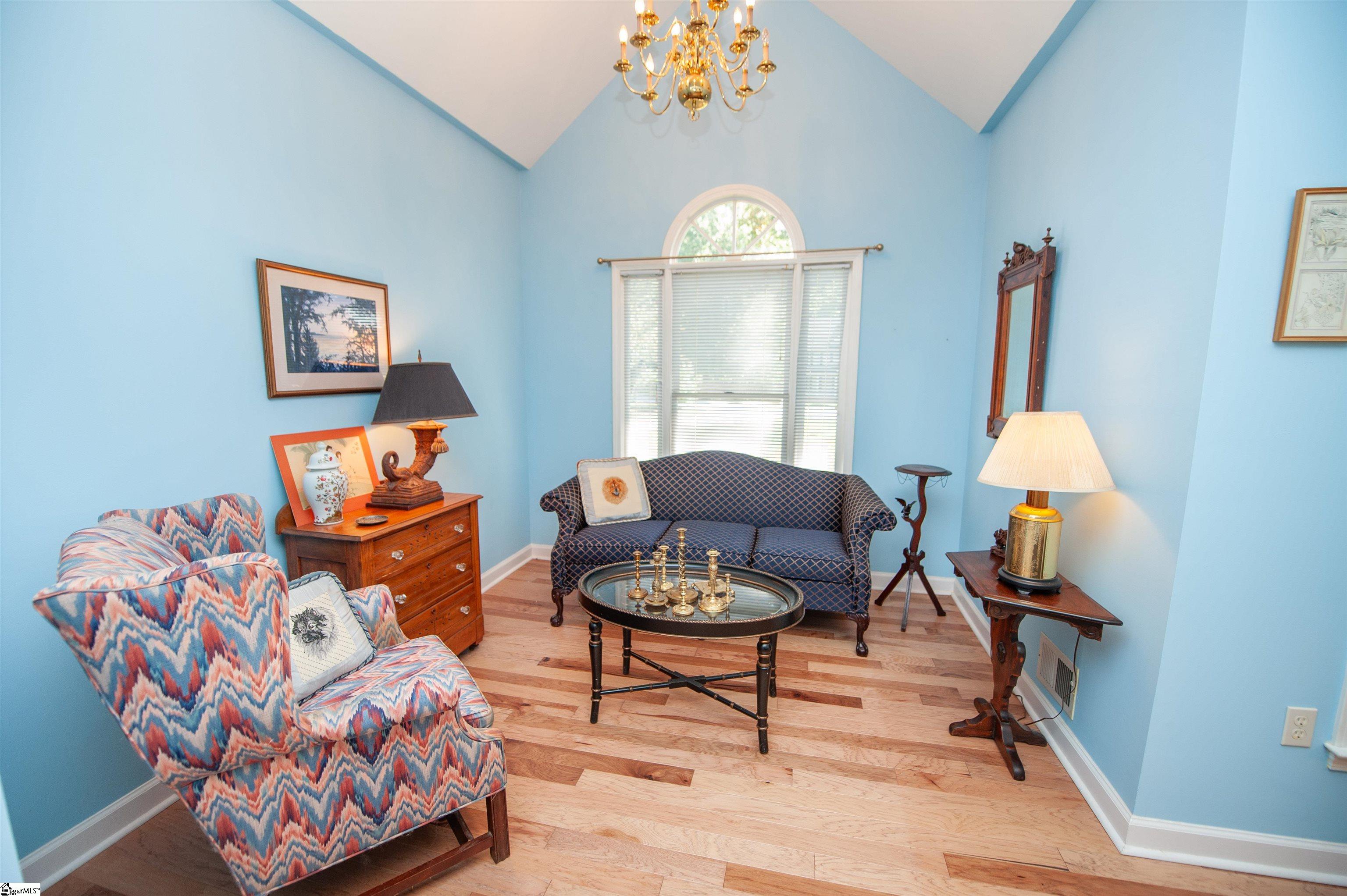 102 Gable Court Spartanburg, SC 29307