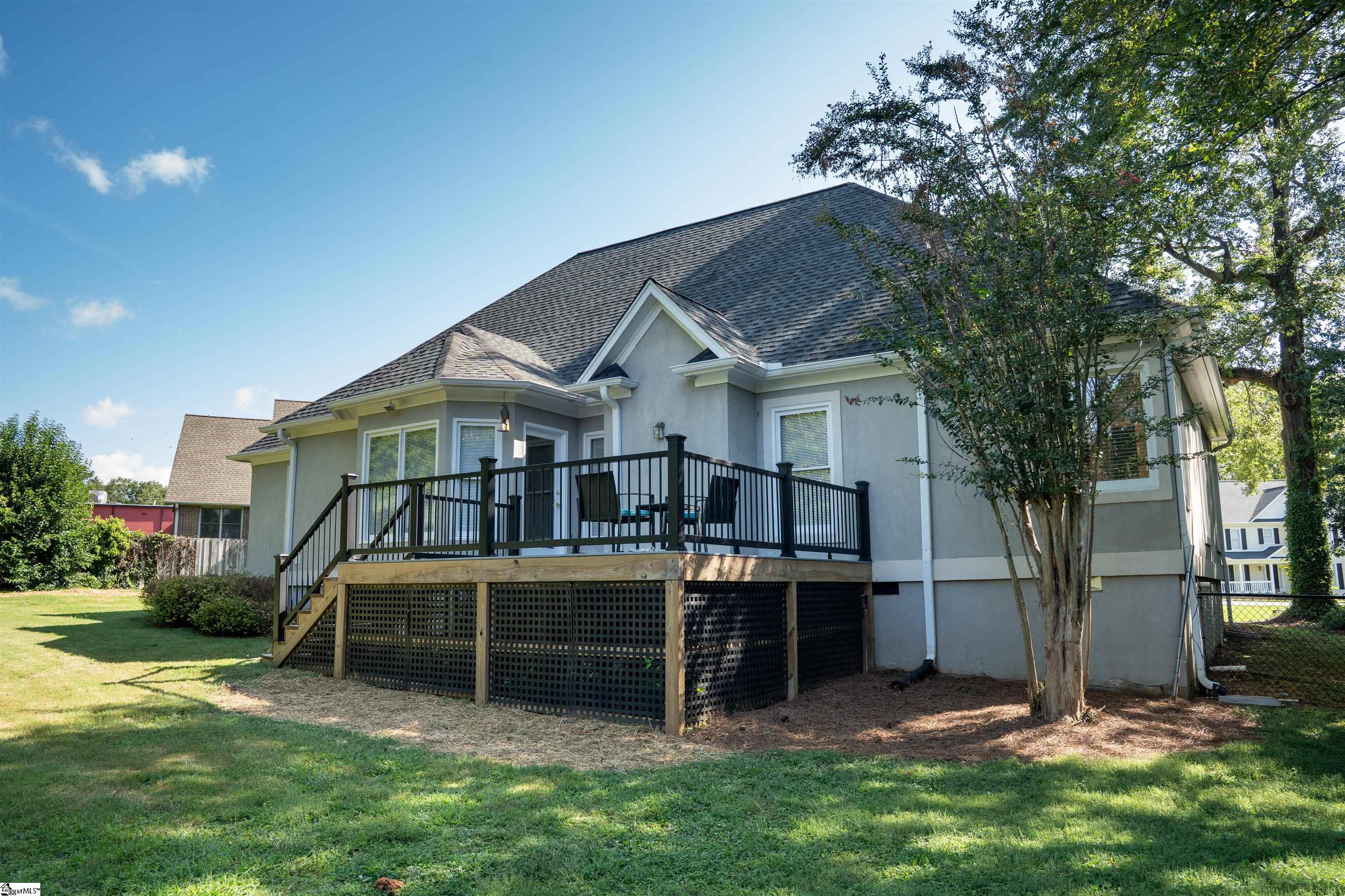 102 Gable Court Spartanburg, SC 29307