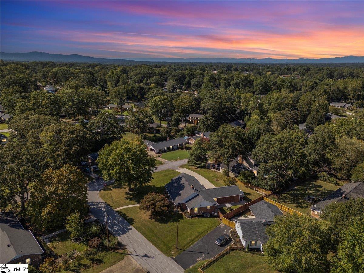 1 Vaille Drive Taylors, SC 29687