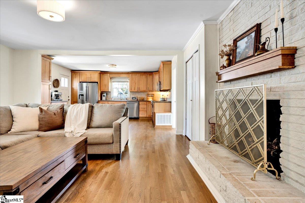 1 Vaille Drive Taylors, SC 29687