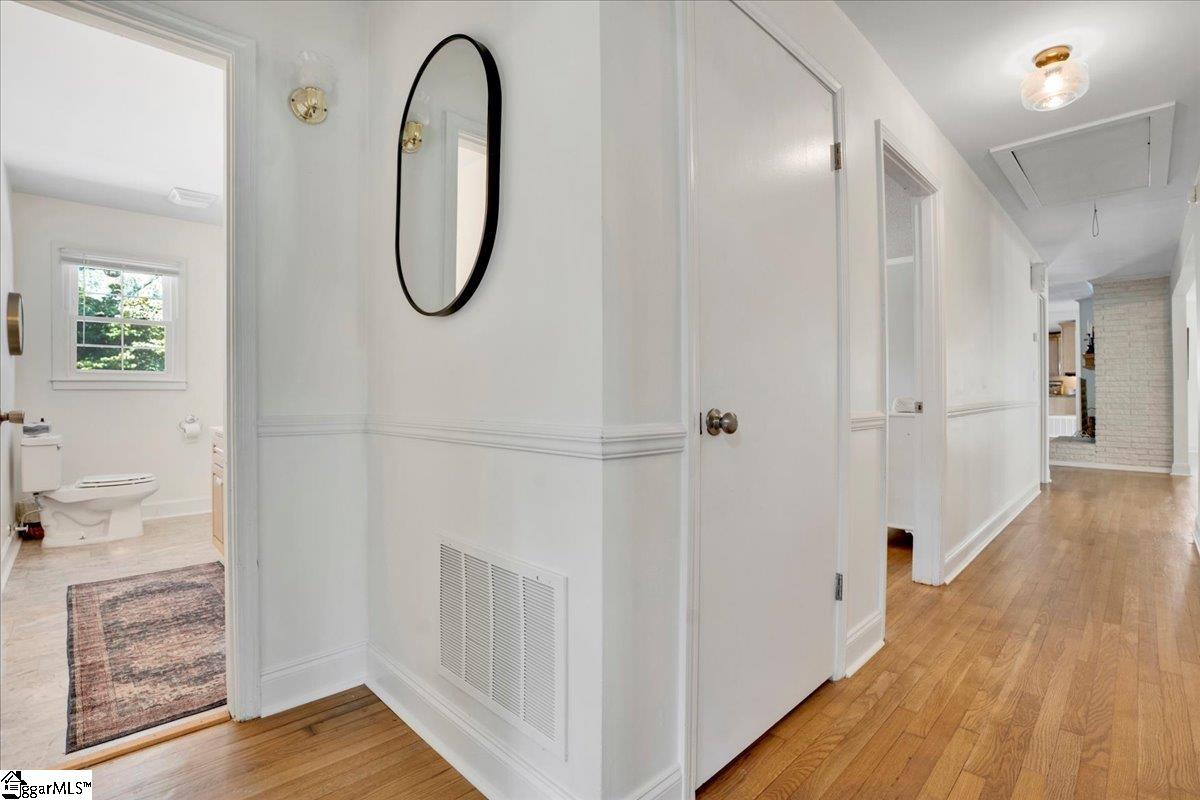 1 Vaille Drive Taylors, SC 29687