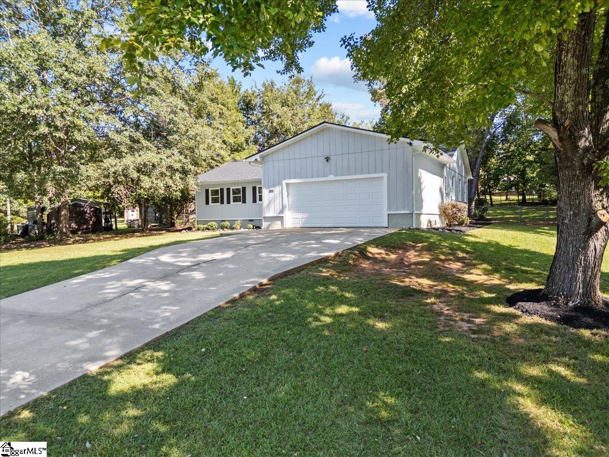 305 Woodfield Drive Easley, SC 29642
