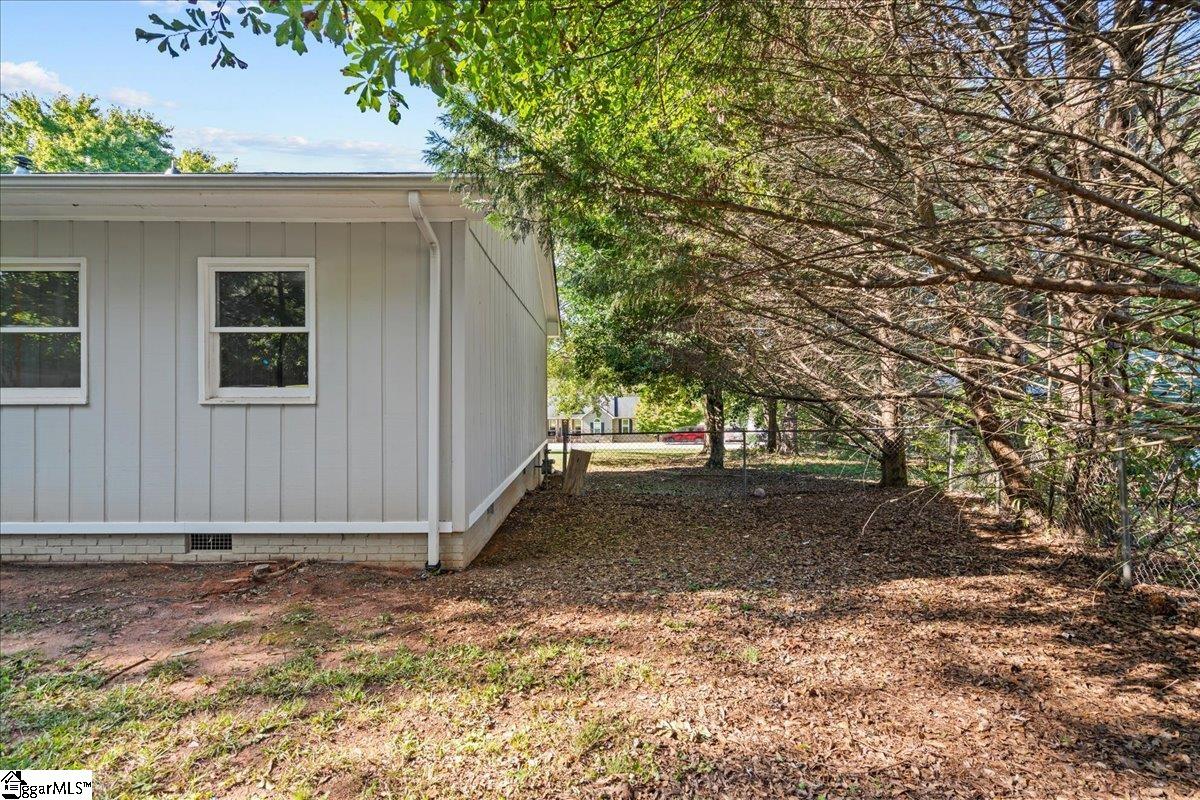 305 Woodfield Drive Easley, SC 29642