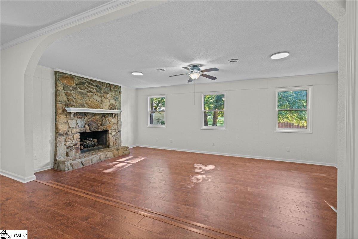 305 Woodfield Drive Easley, SC 29642