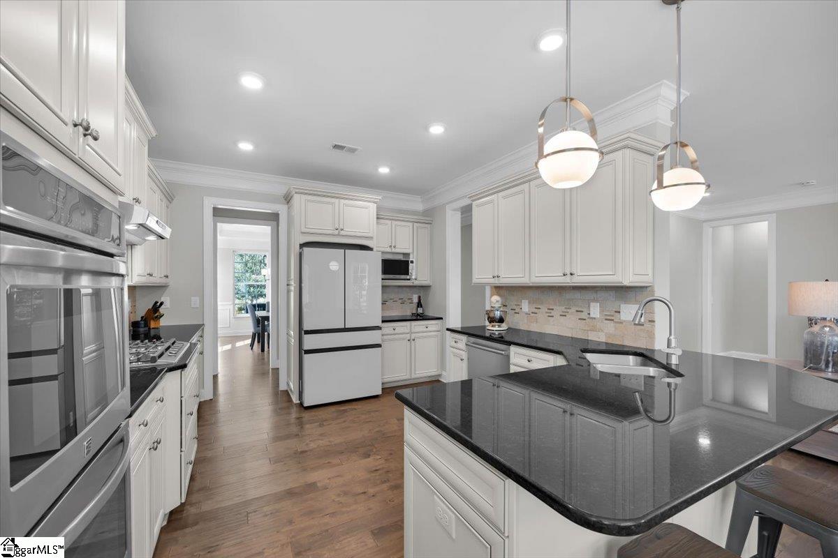 206 Sun Shower Way Simpsonville, SC 29681