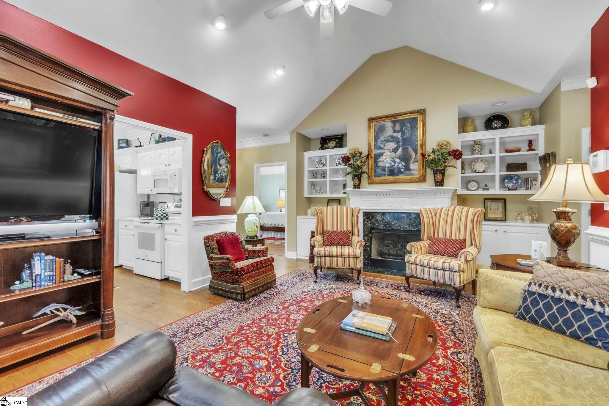 106 Roberts Meadow Loop Spartanburg, SC 29307