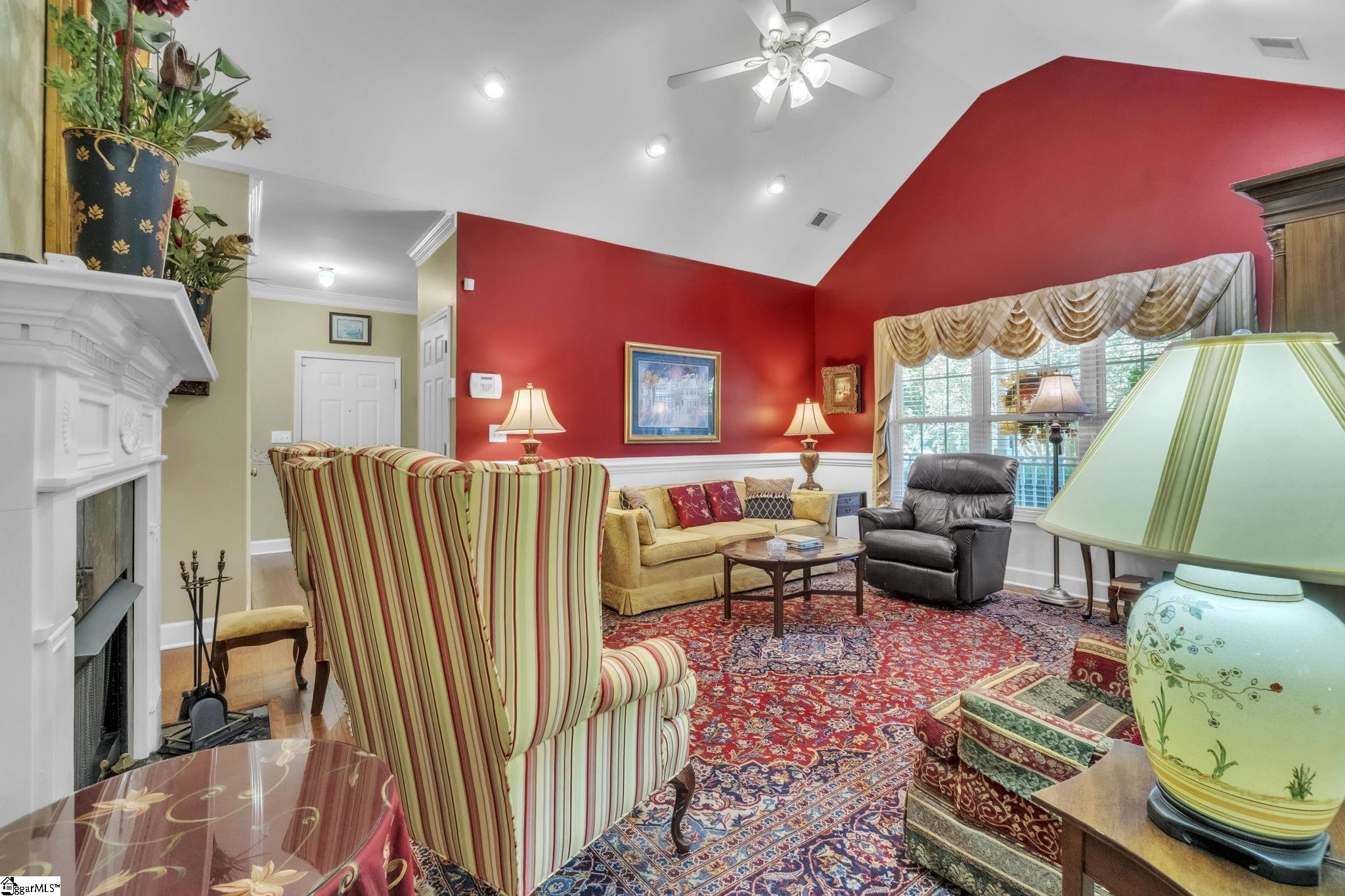 106 Roberts Meadow Loop Spartanburg, SC 29307