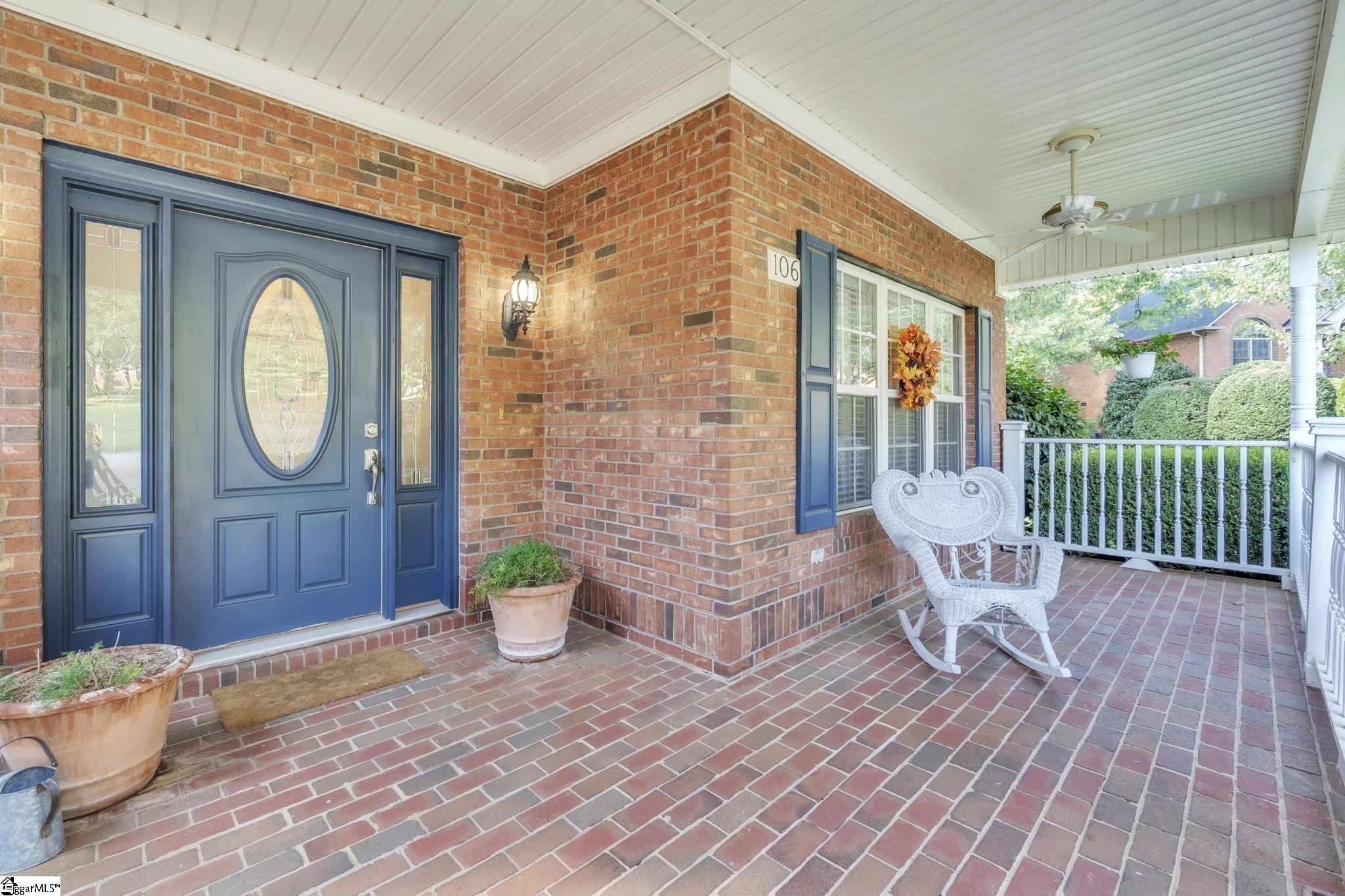 106 Roberts Meadow Loop Spartanburg, SC 29307