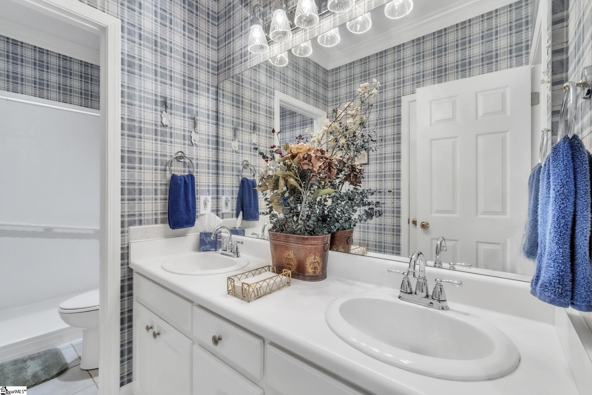 106 Roberts Meadow Loop Spartanburg, SC 29307