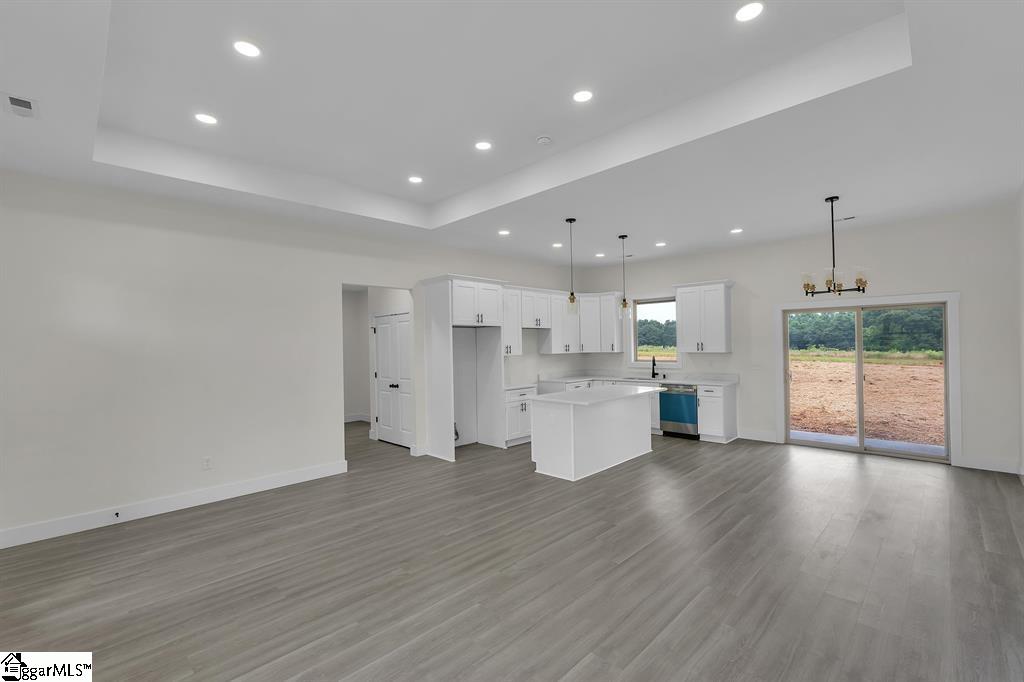 537 Bill Lattimore Road Chesnee, SC 29323