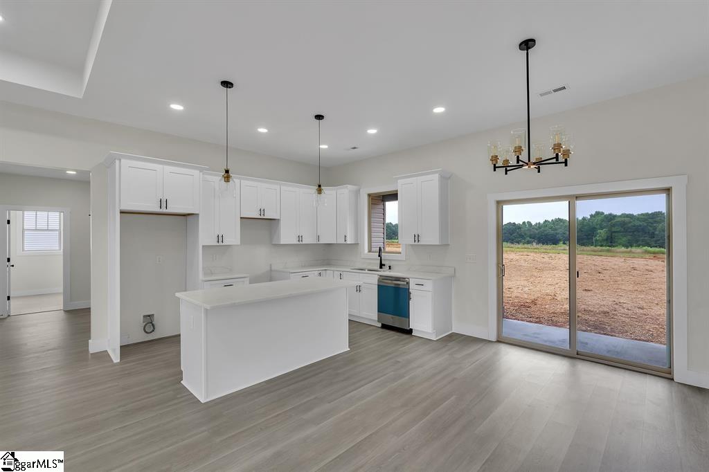 537 Bill Lattimore Road Chesnee, SC 29323