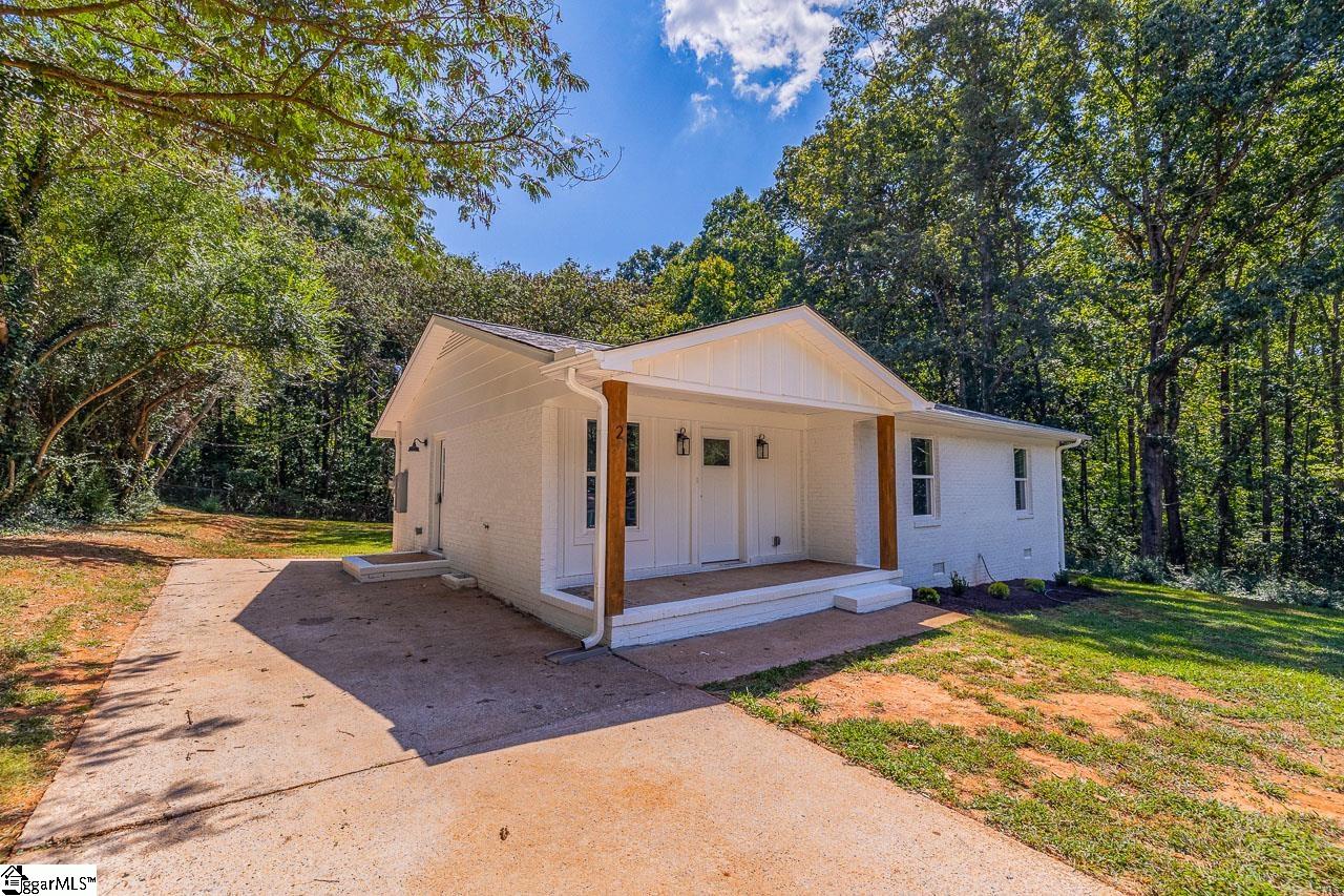 2 Citadel Street Piedmont, SC 29673