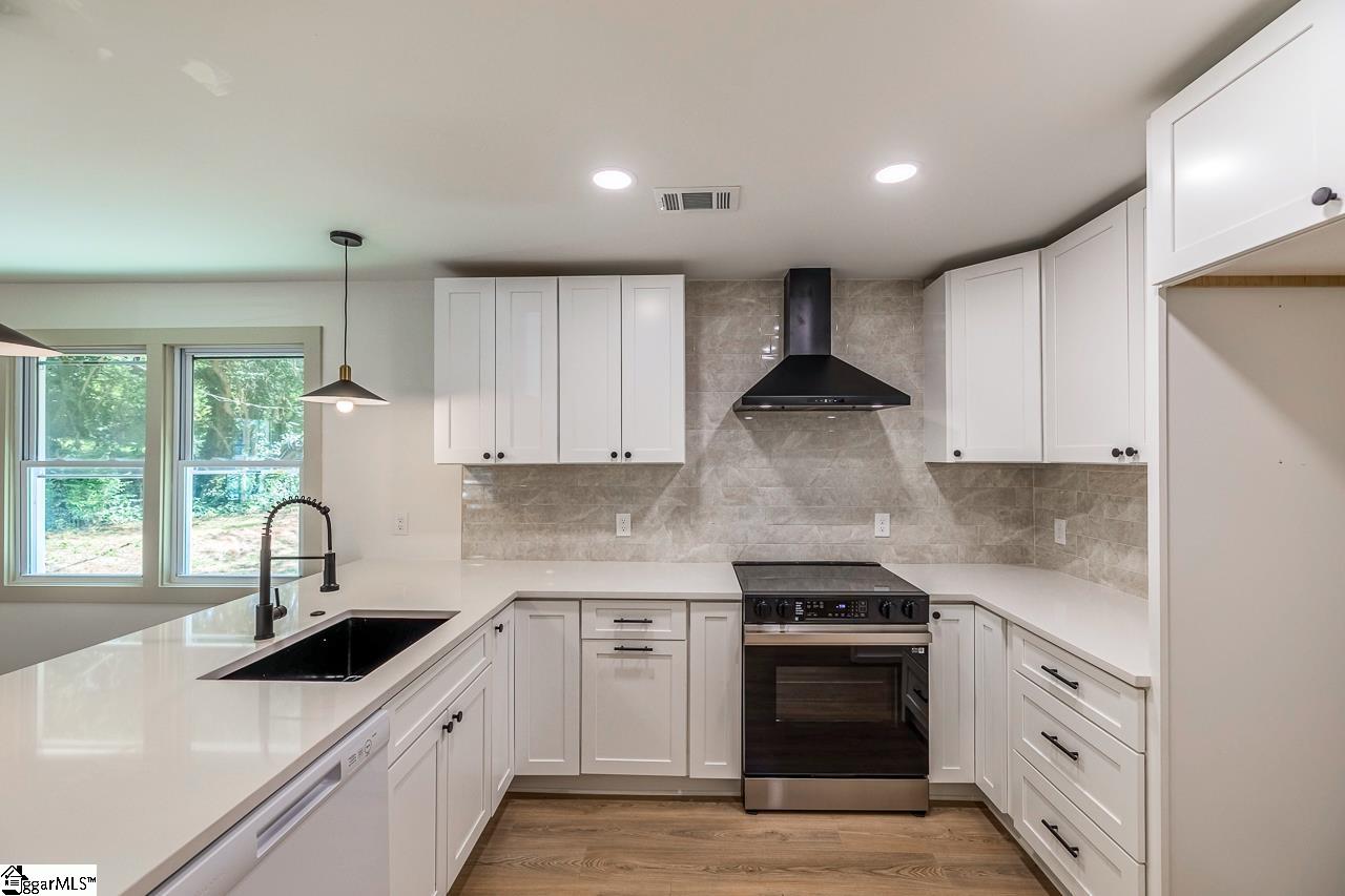 2 Citadel Street Piedmont, SC 29673