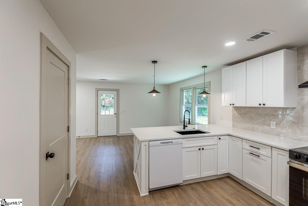 2 Citadel Street Piedmont, SC 29673