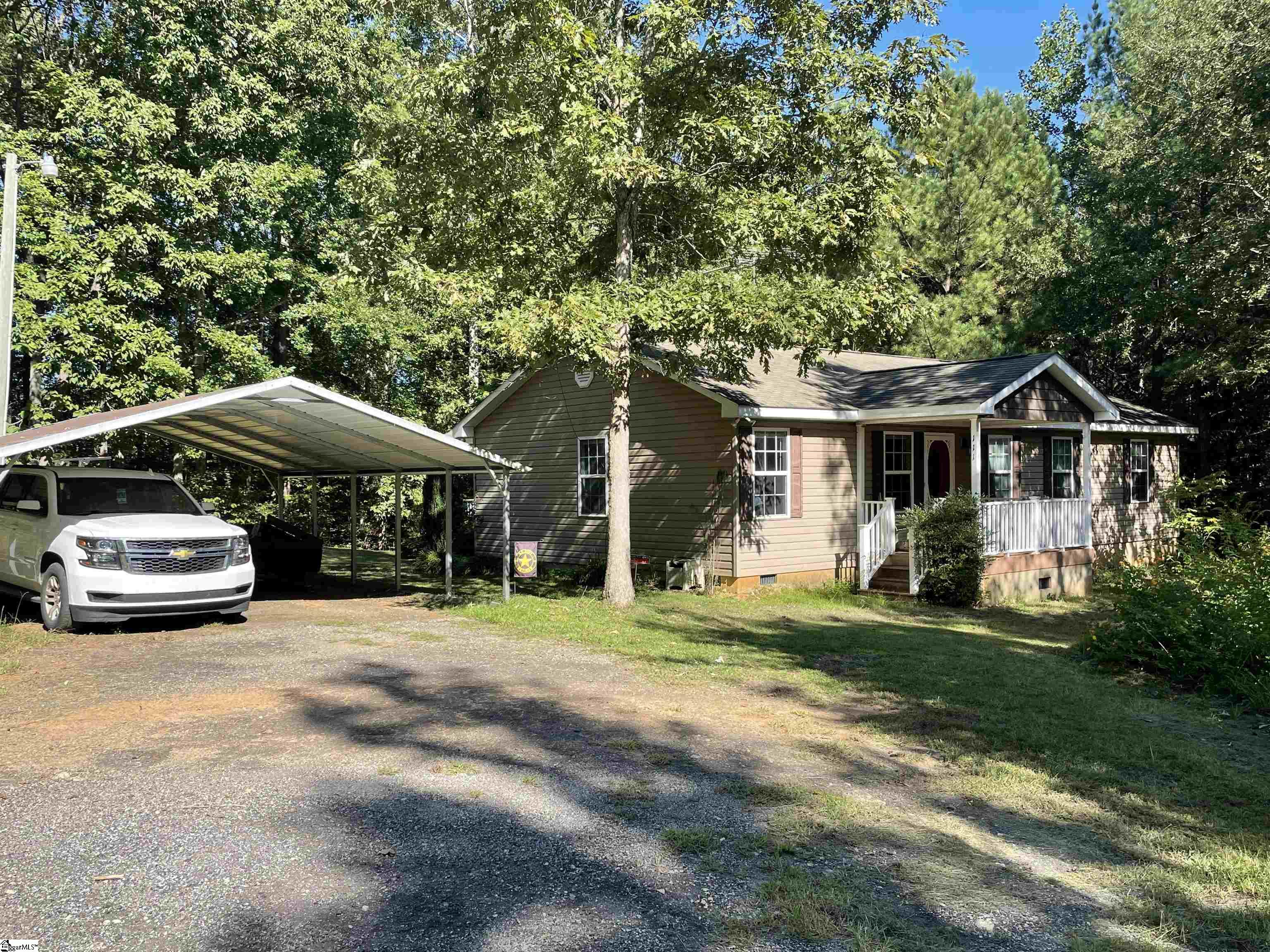 111 Chauga Shoals Drive Westminster, SC 29693