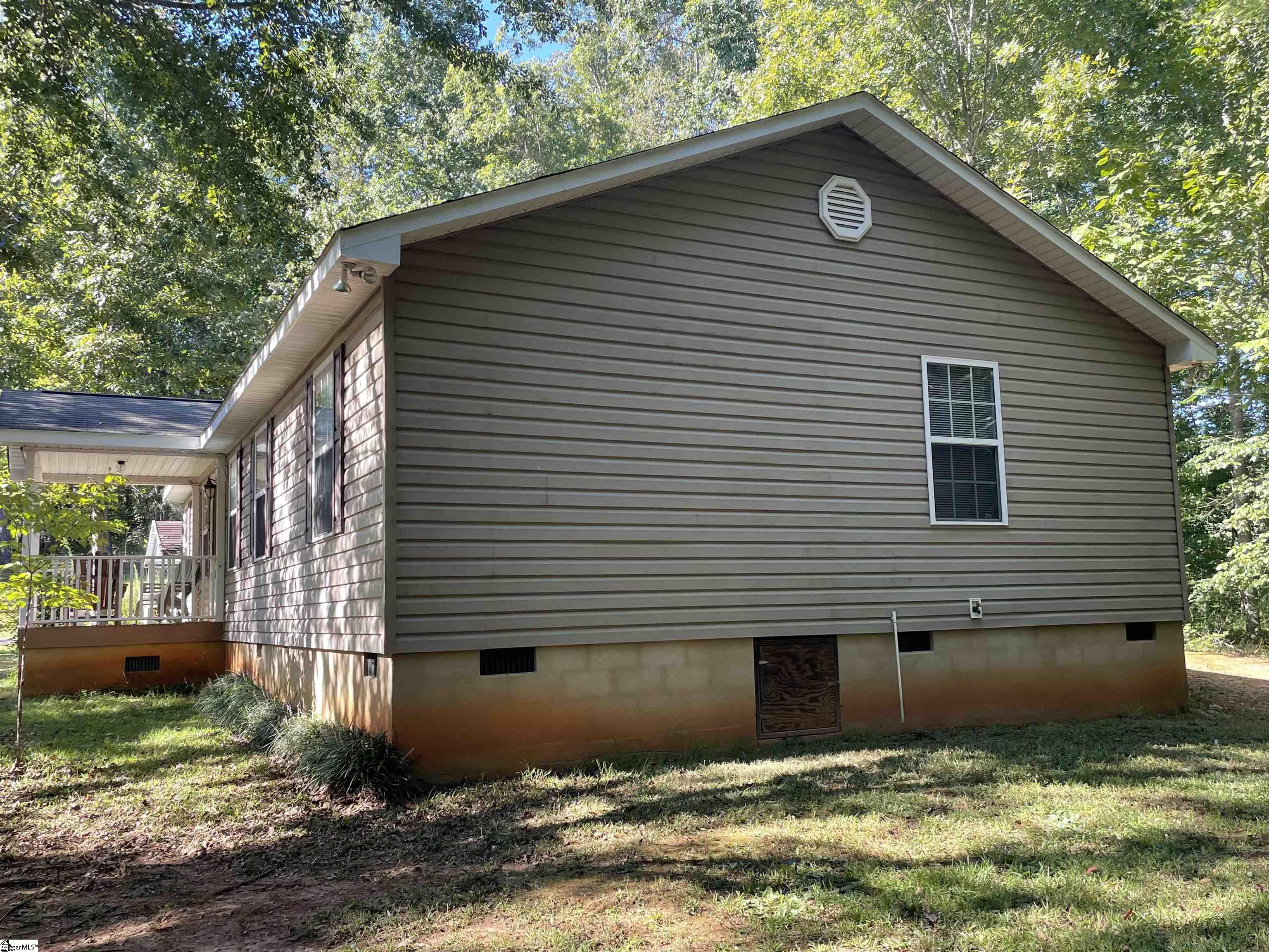 111 Chauga Shoals Drive Westminster, SC 29693