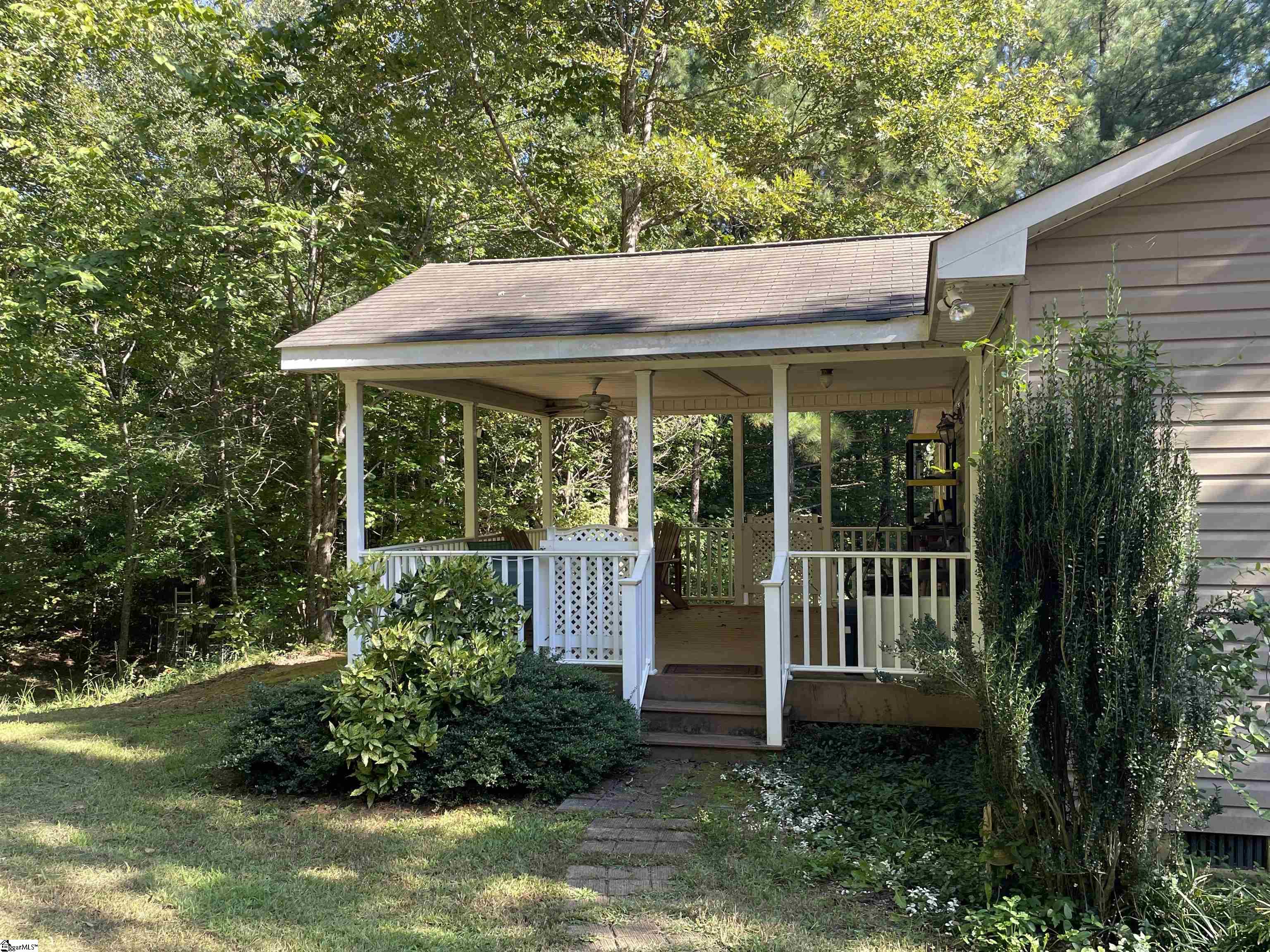 111 Chauga Shoals Drive Westminster, SC 29693