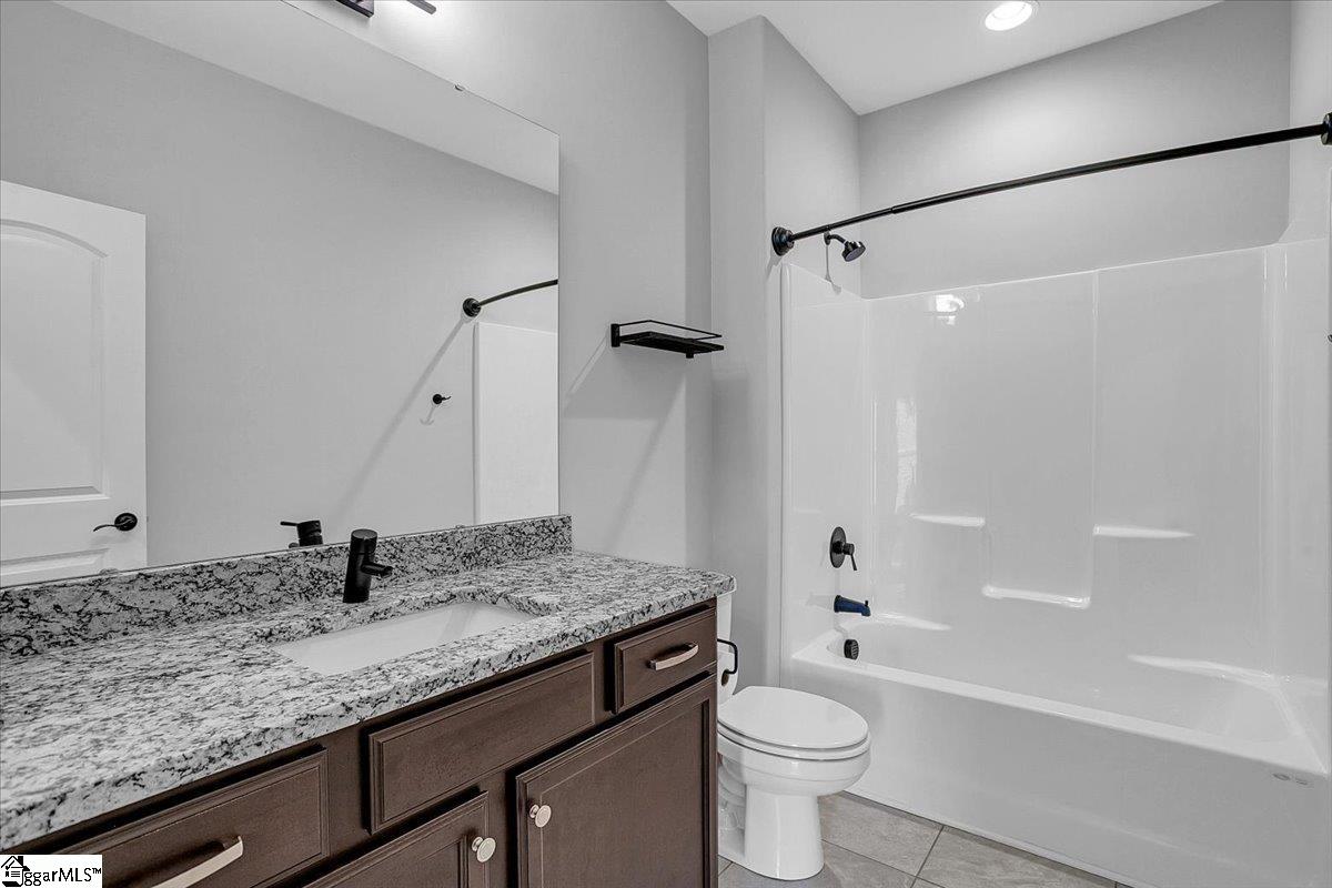 309 Palmetto Road Pelzer, SC 29669