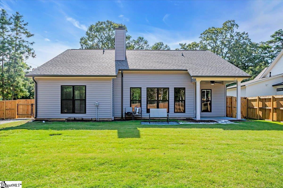 309 Palmetto Road Pelzer, SC 29669