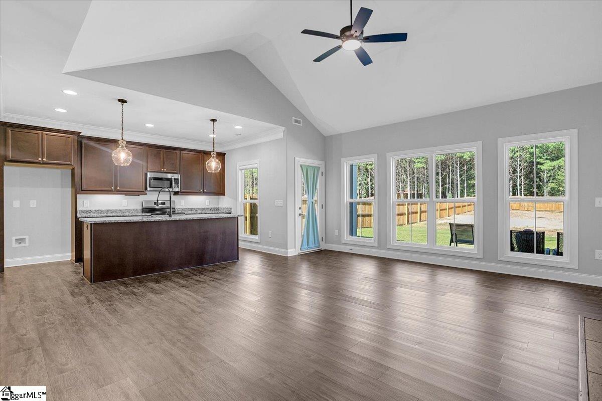 309 Palmetto Road Pelzer, SC 29669
