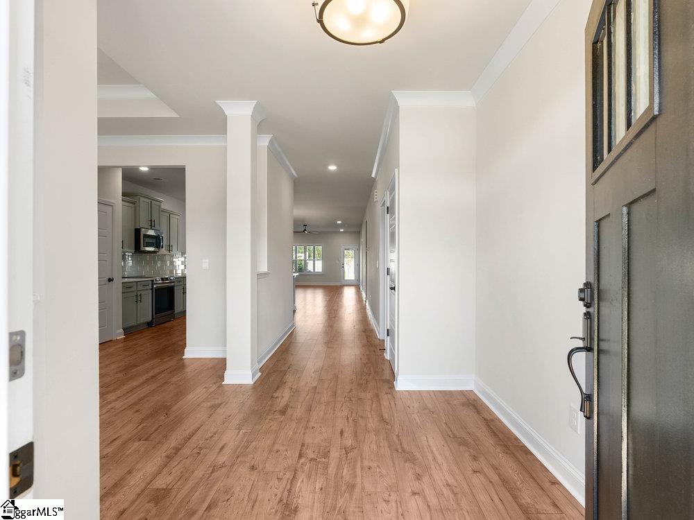 48 Woodcross Drive Simpsonville, SC 29681